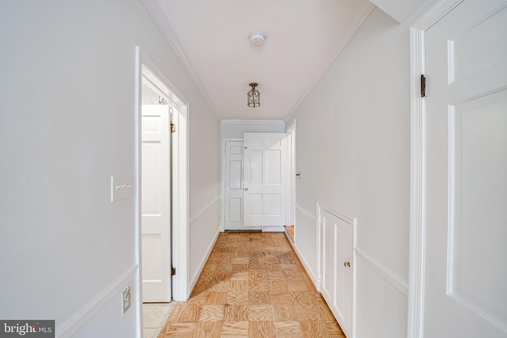 YATES GARDENS - Residential Lease