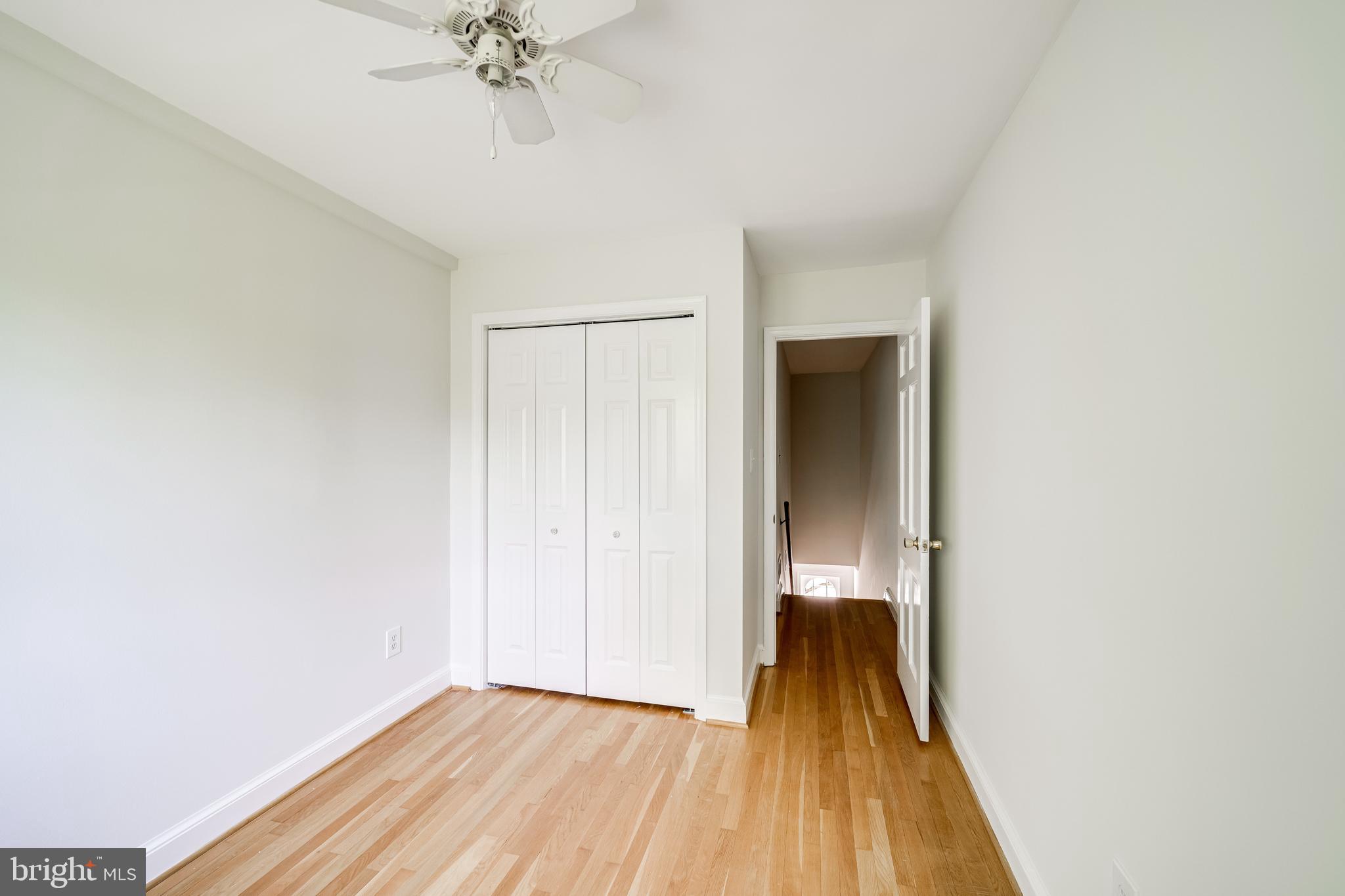 YATES GARDENS - Residential Lease