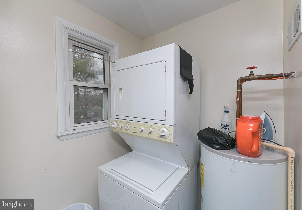 BIRD RIVER GROVE - Residential