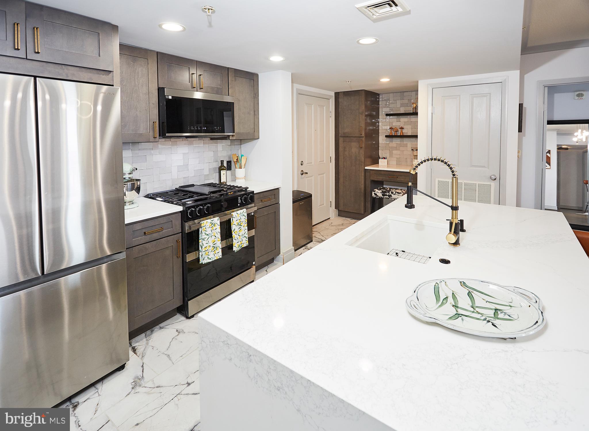 INNER HARBOR - Residential