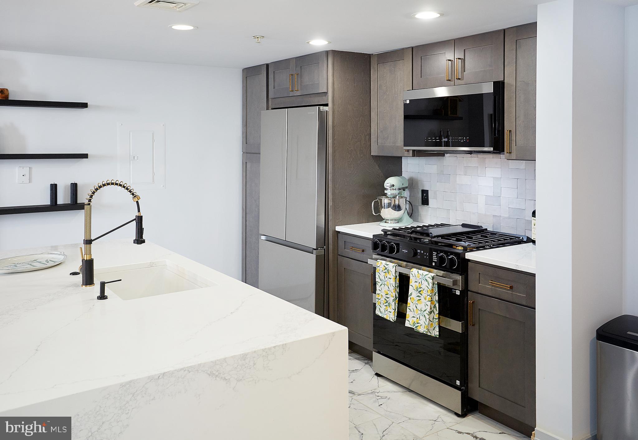 INNER HARBOR - Residential