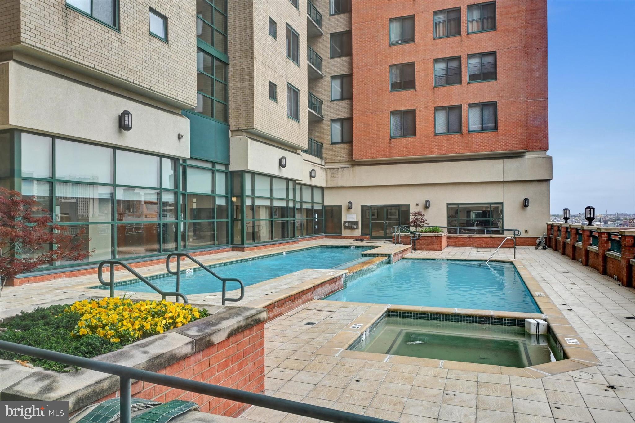 INNER HARBOR - Residential