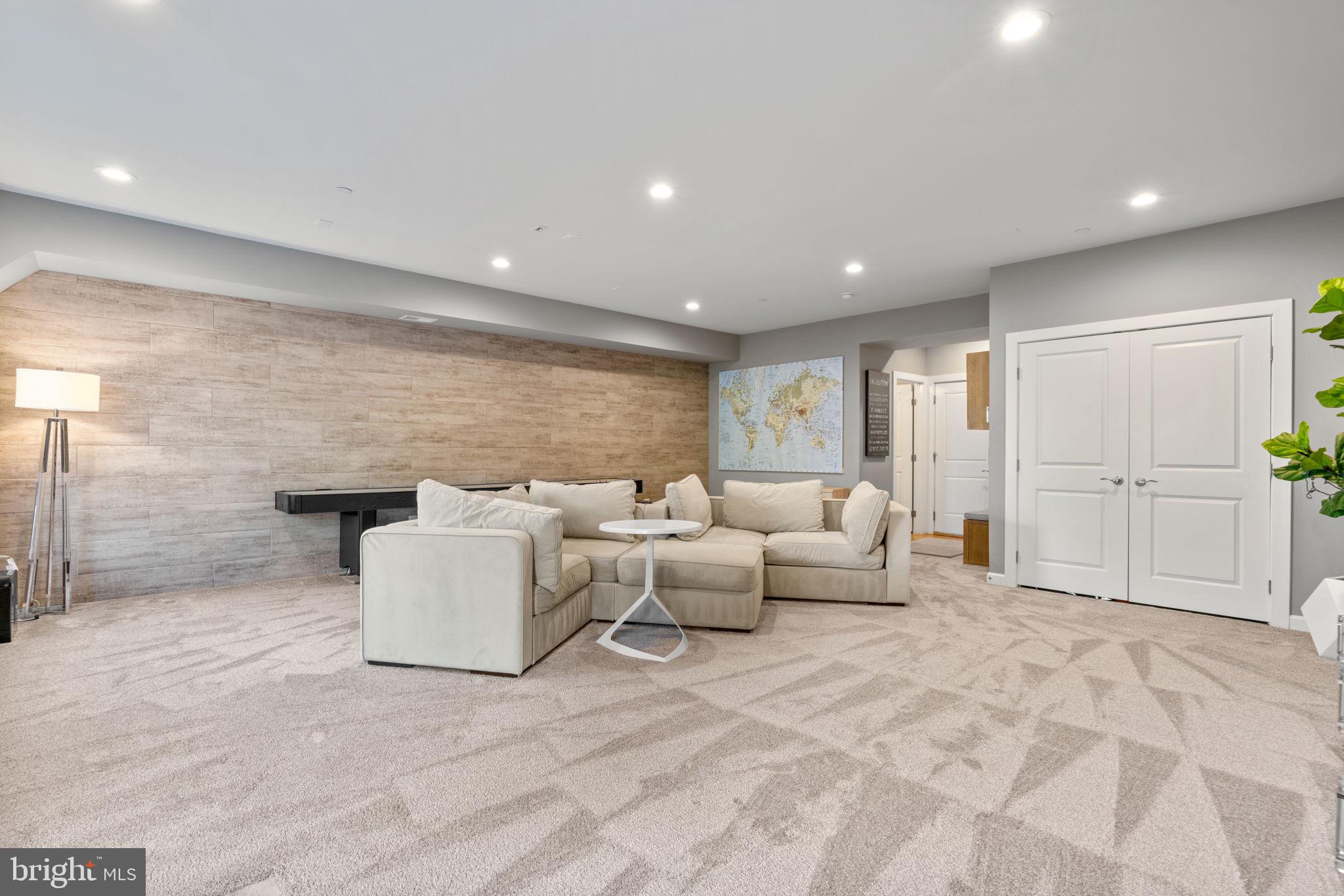 SHIPLEYS GRANT - Residential