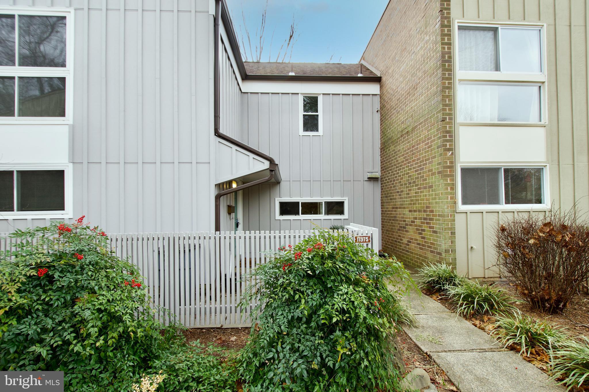 RESTON - Residential Lease