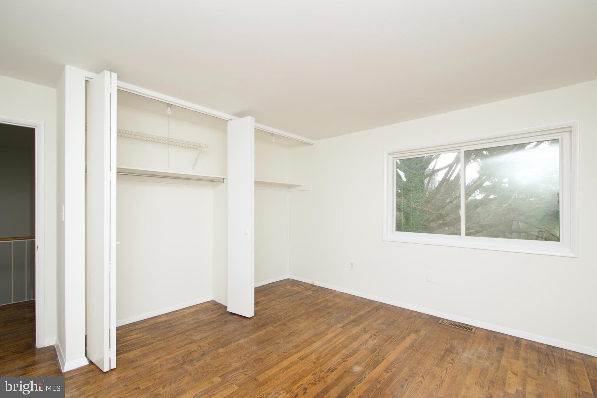 RESTON - Residential Lease