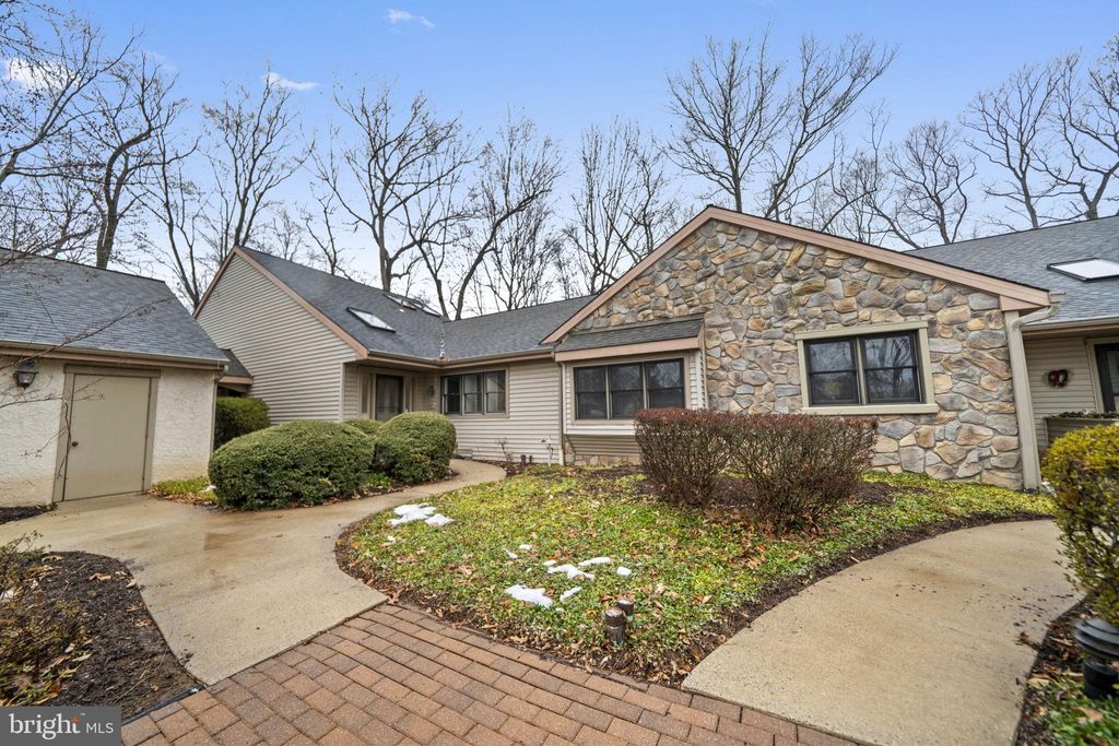 Photo of 621 Glenwood Lane #621, WEST CHESTER, PA 19380 (MLS # PACT2118824)