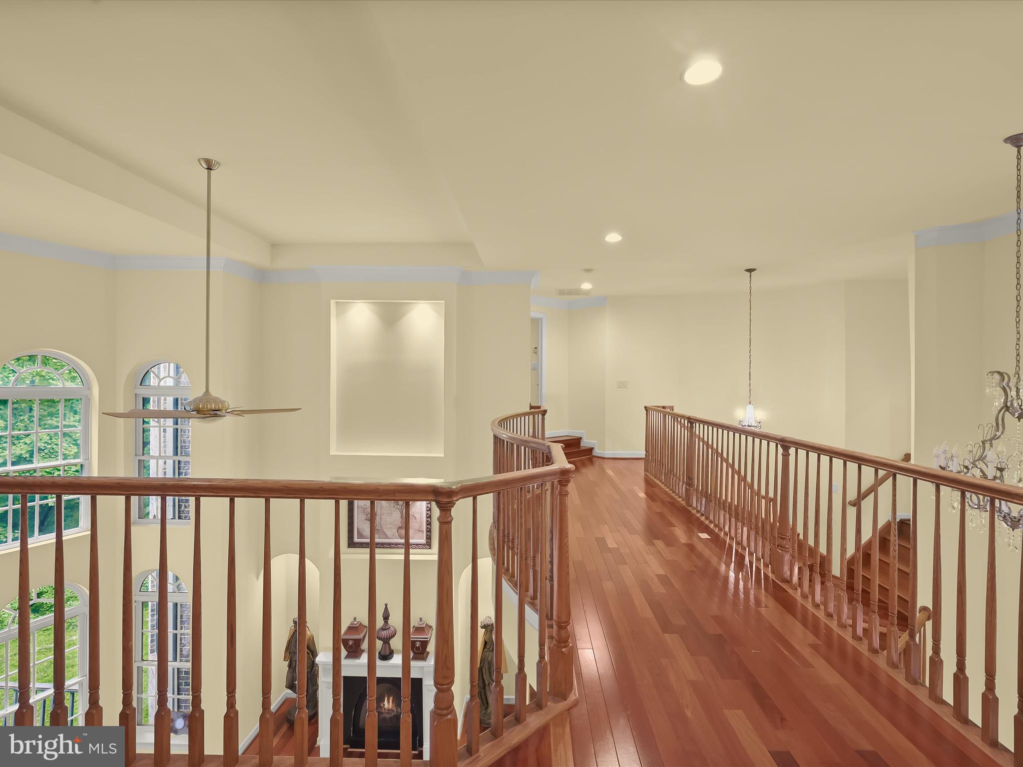 MEADOWOOD - Residential