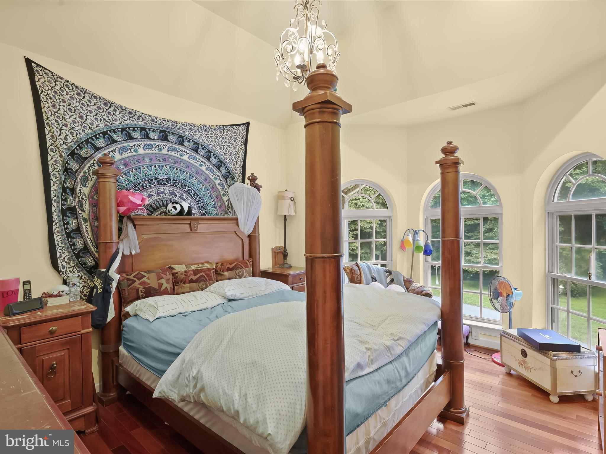 MEADOWOOD - Residential