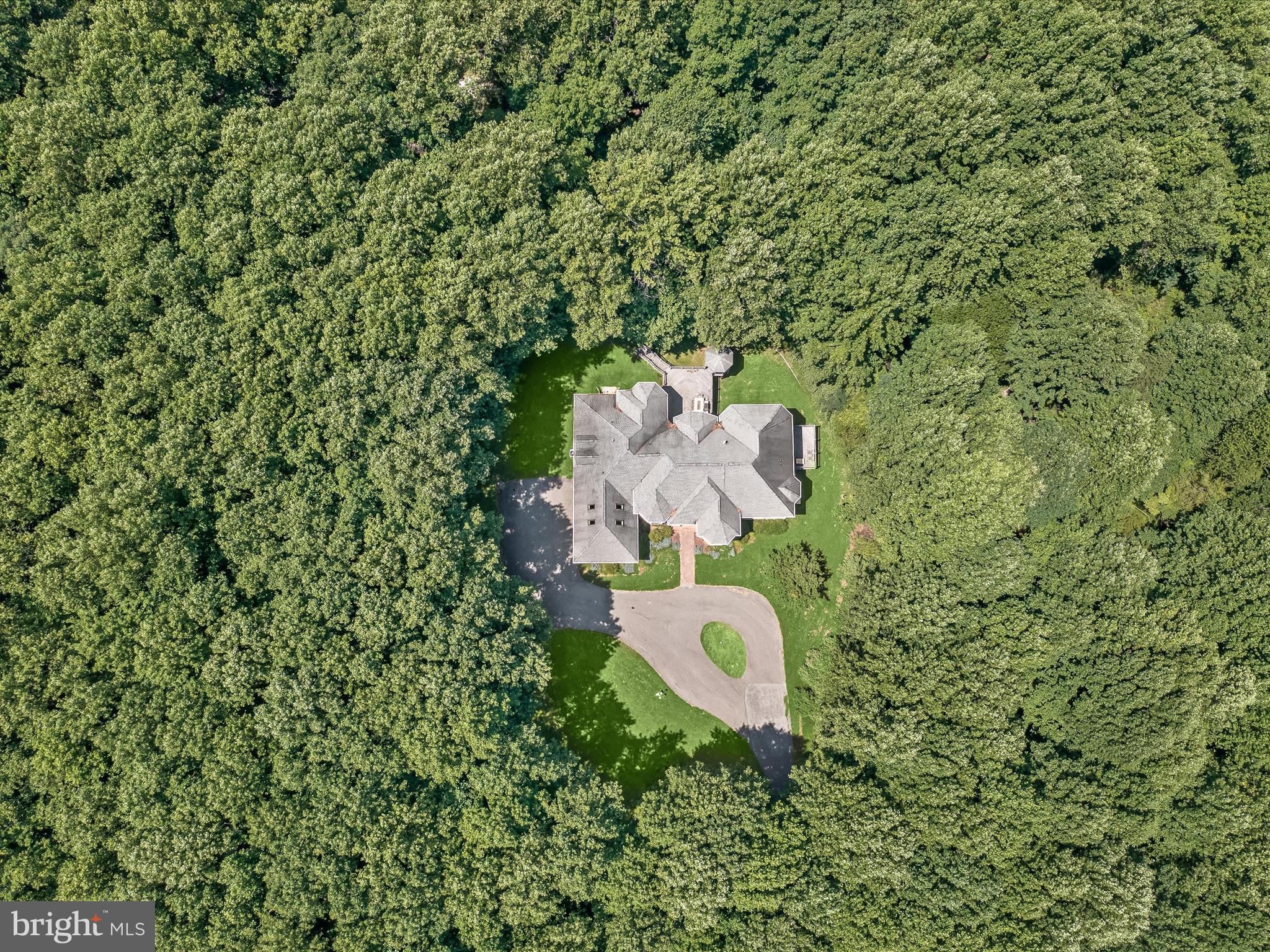 MEADOWOOD - Residential