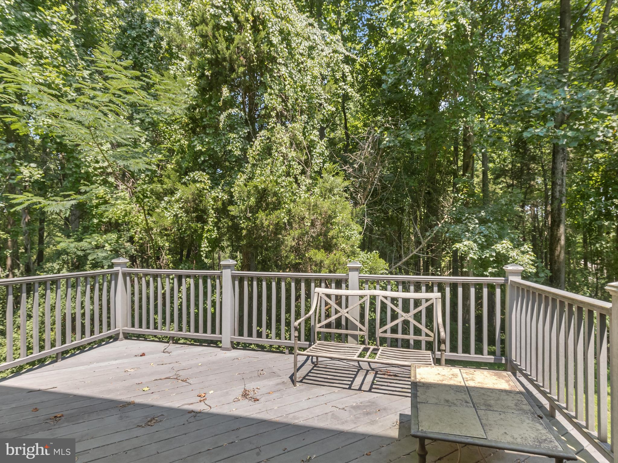 MEADOWOOD - Residential