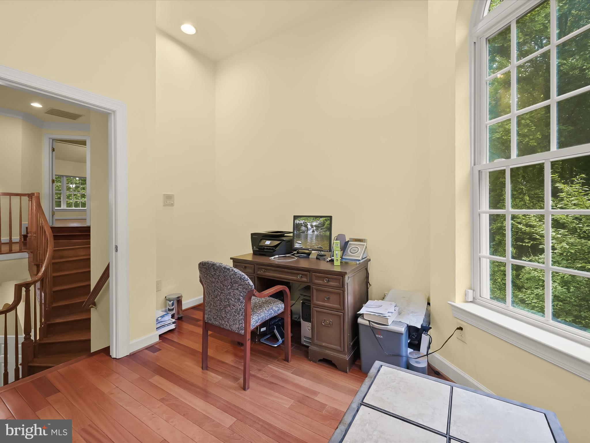 MEADOWOOD - Residential