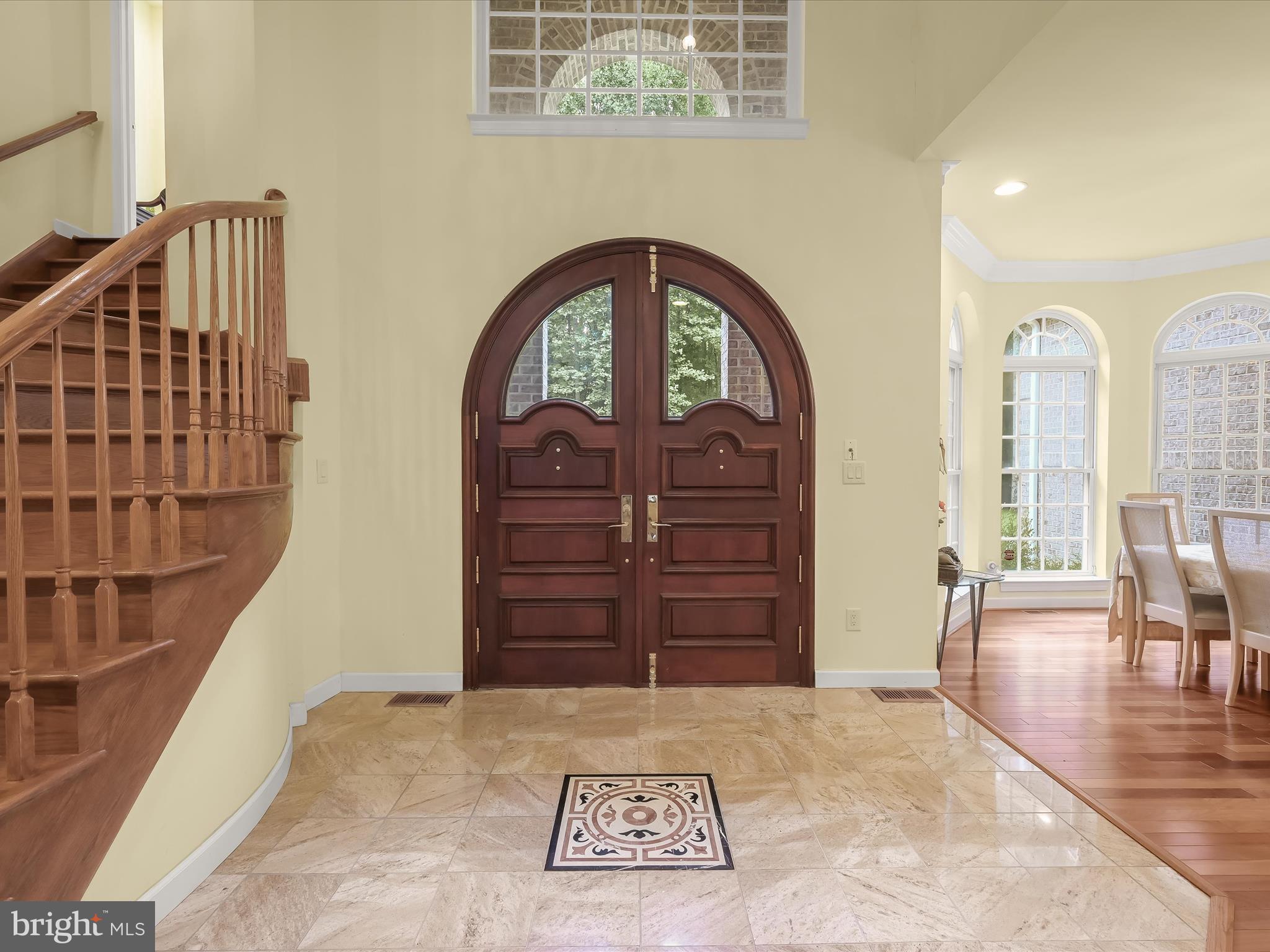 MEADOWOOD - Residential