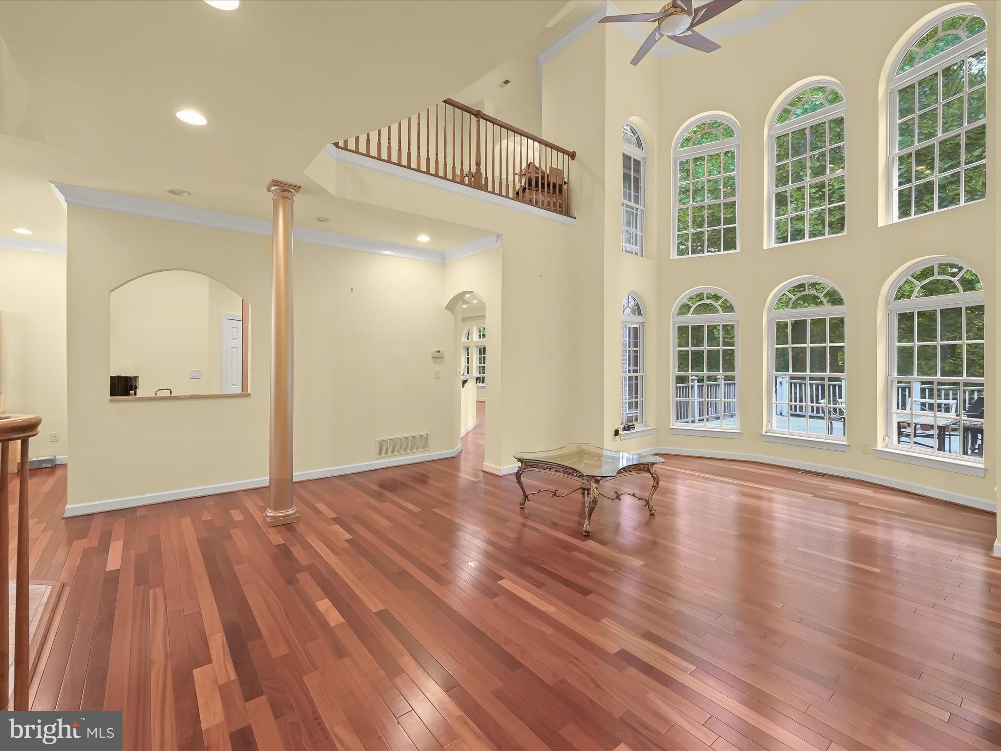 MEADOWOOD - Residential