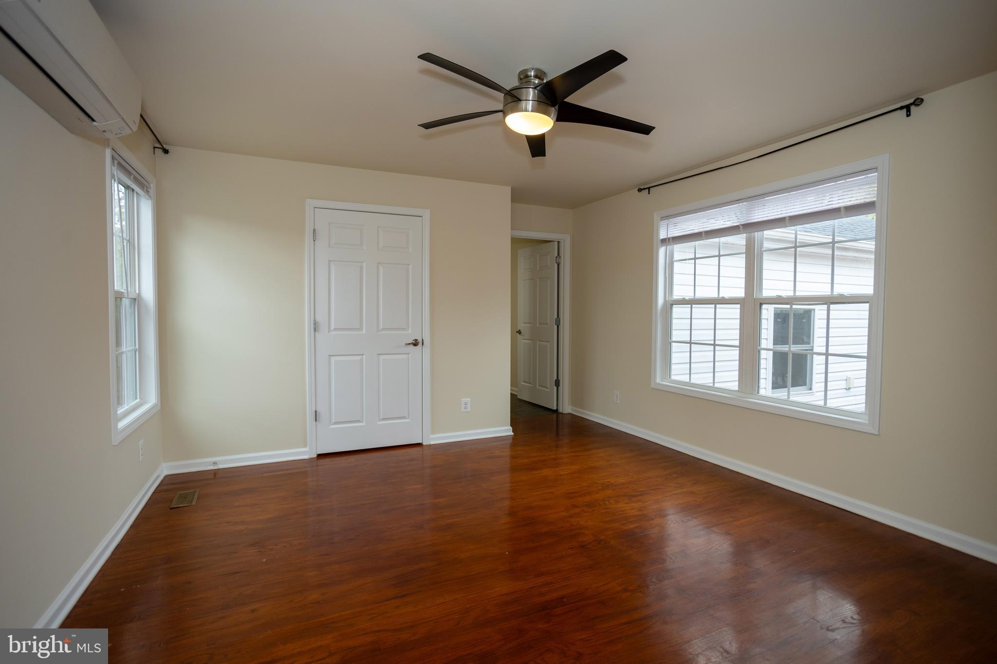 RIDGE VIEW ESTATES - Residential Lease