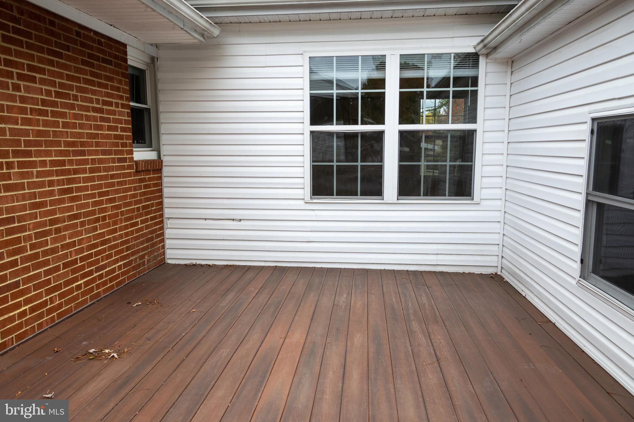 RIDGE VIEW ESTATES - Residential Lease