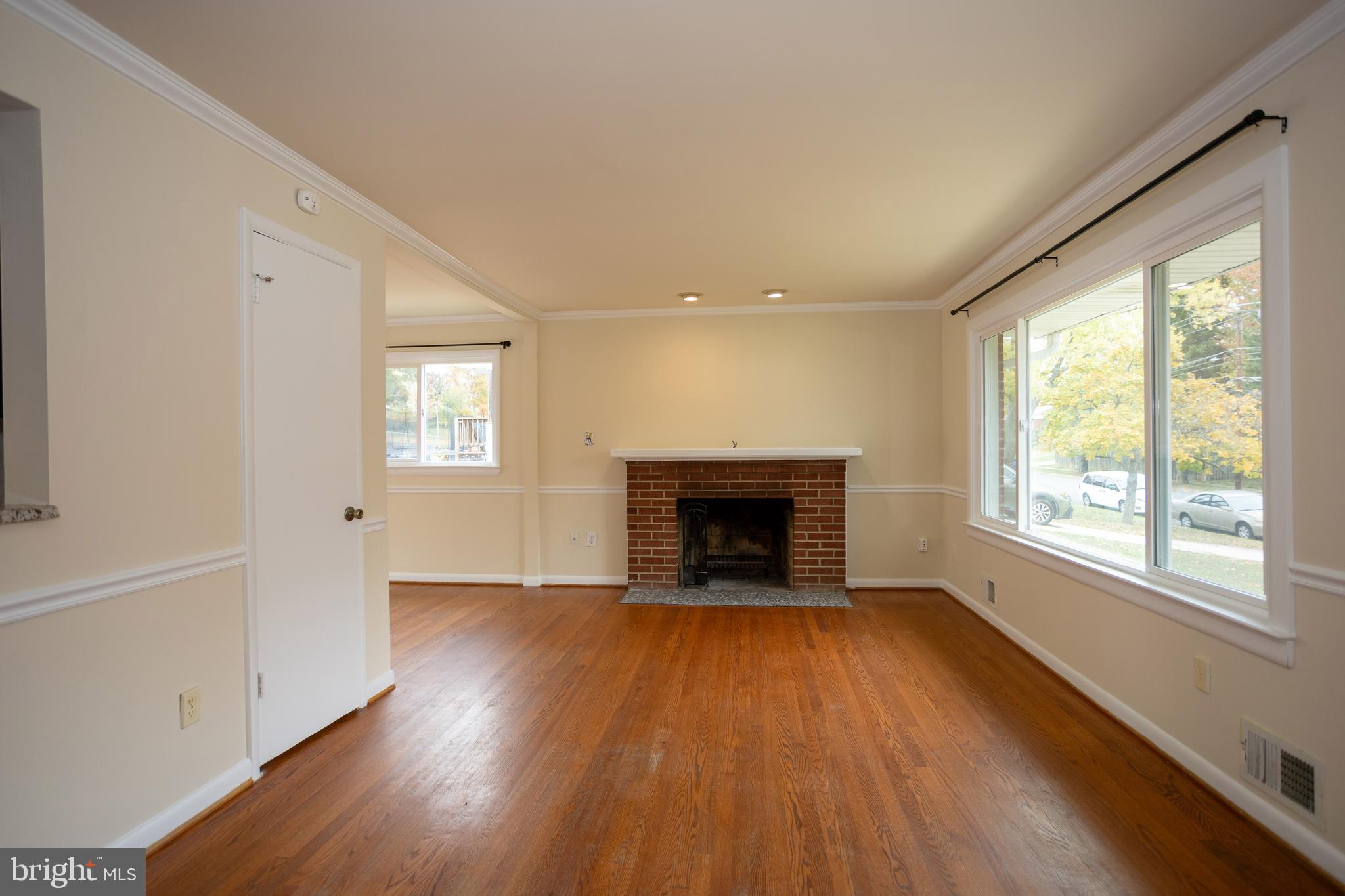 RIDGE VIEW ESTATES - Residential Lease