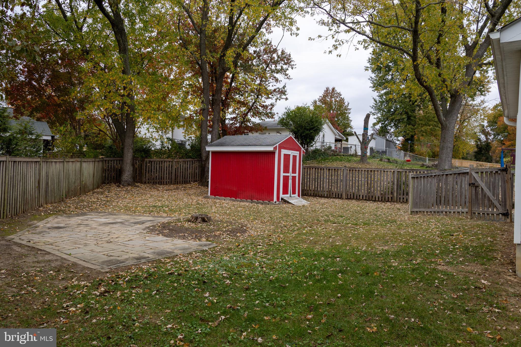 RIDGE VIEW ESTATES - Residential Lease