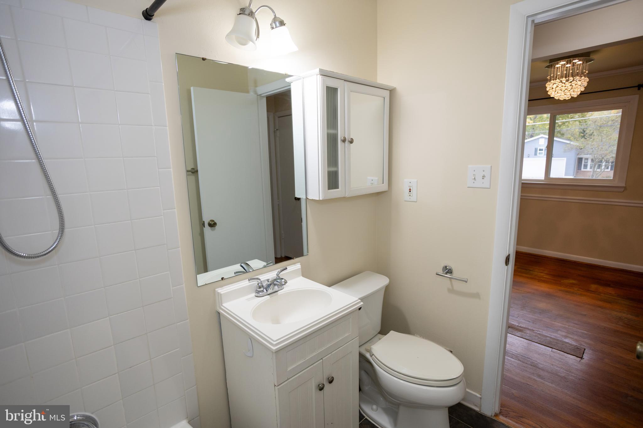 RIDGE VIEW ESTATES - Residential Lease