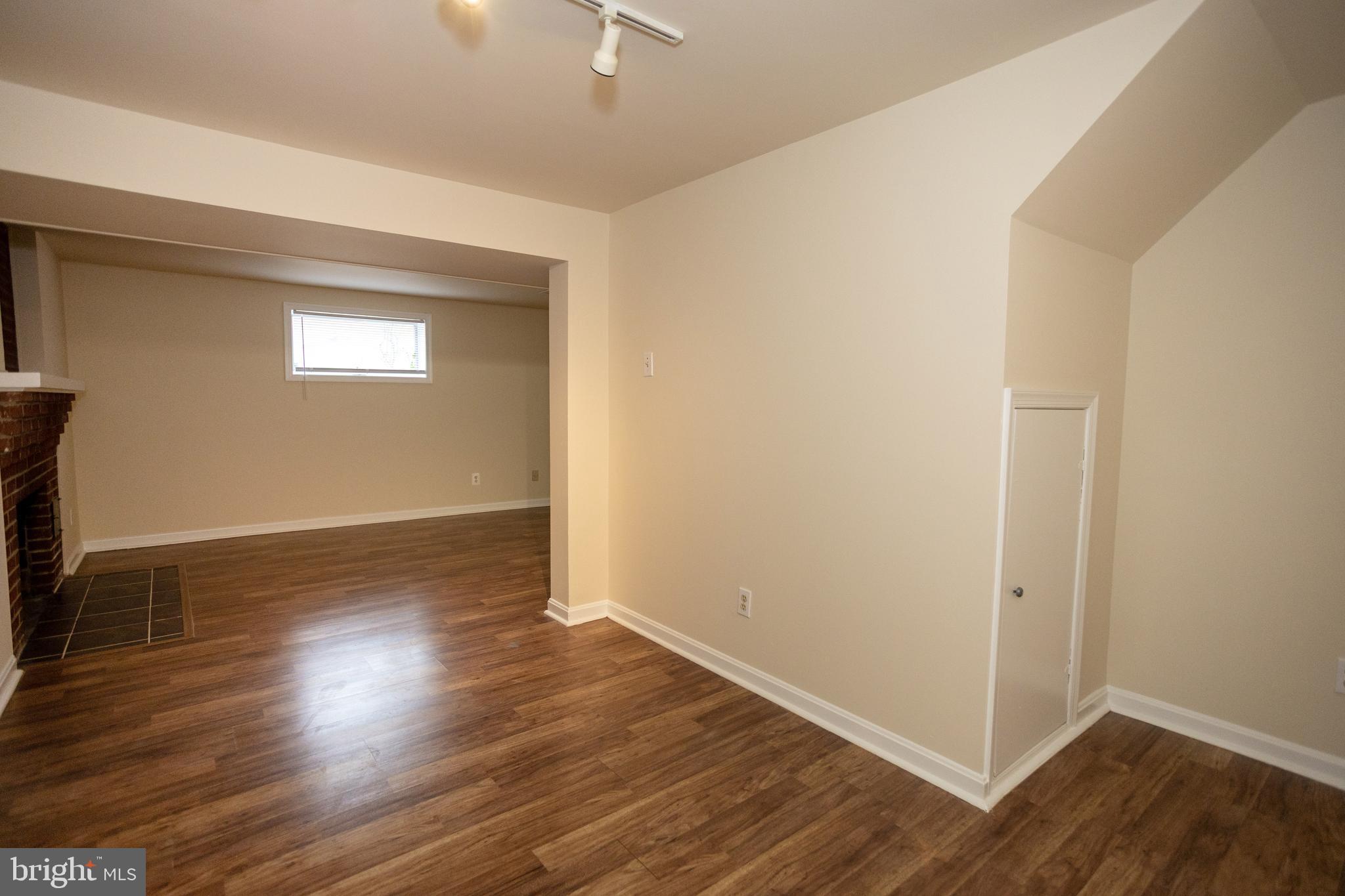 RIDGE VIEW ESTATES - Residential Lease