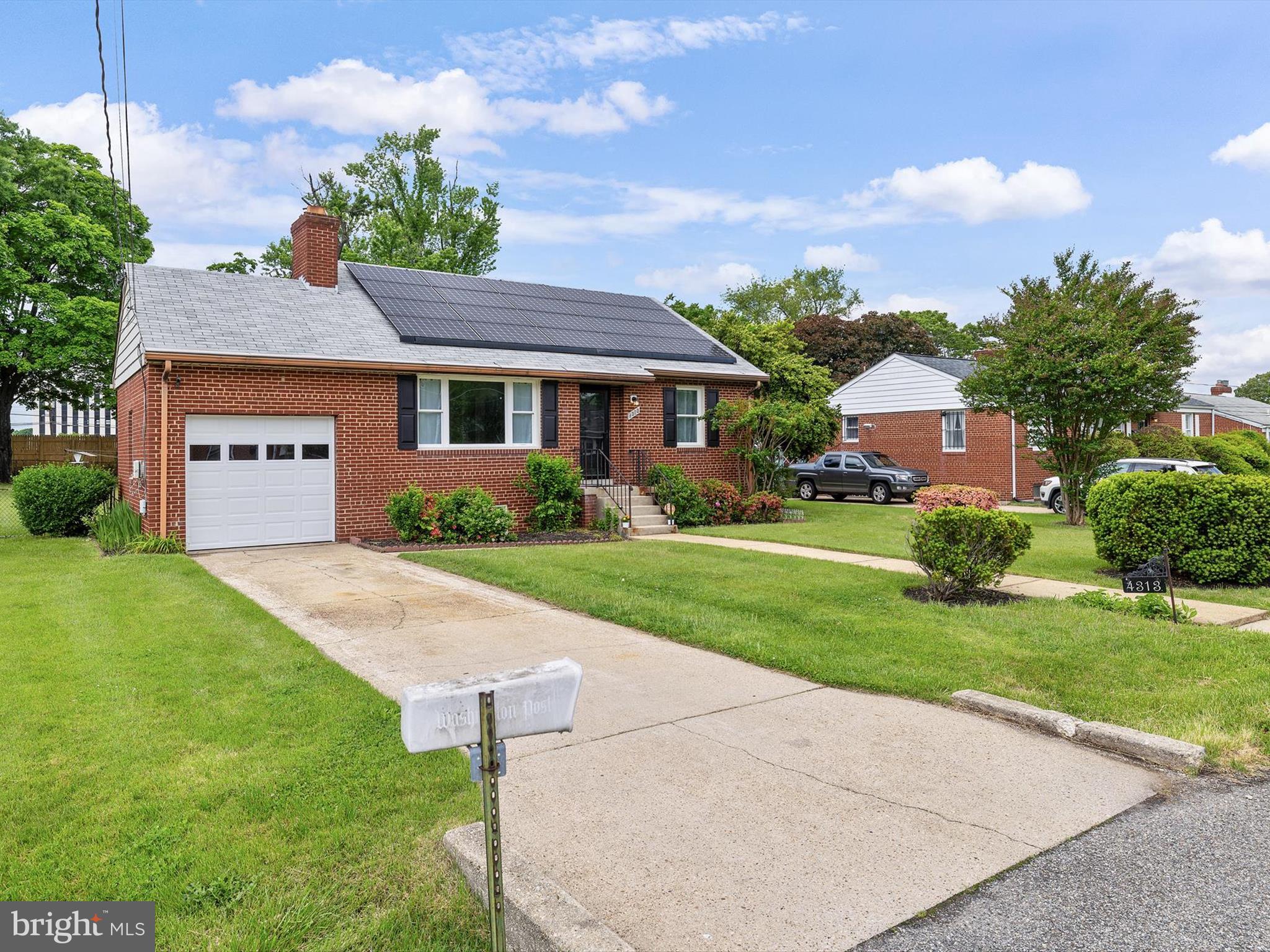 GORDONS CORNER - Residential