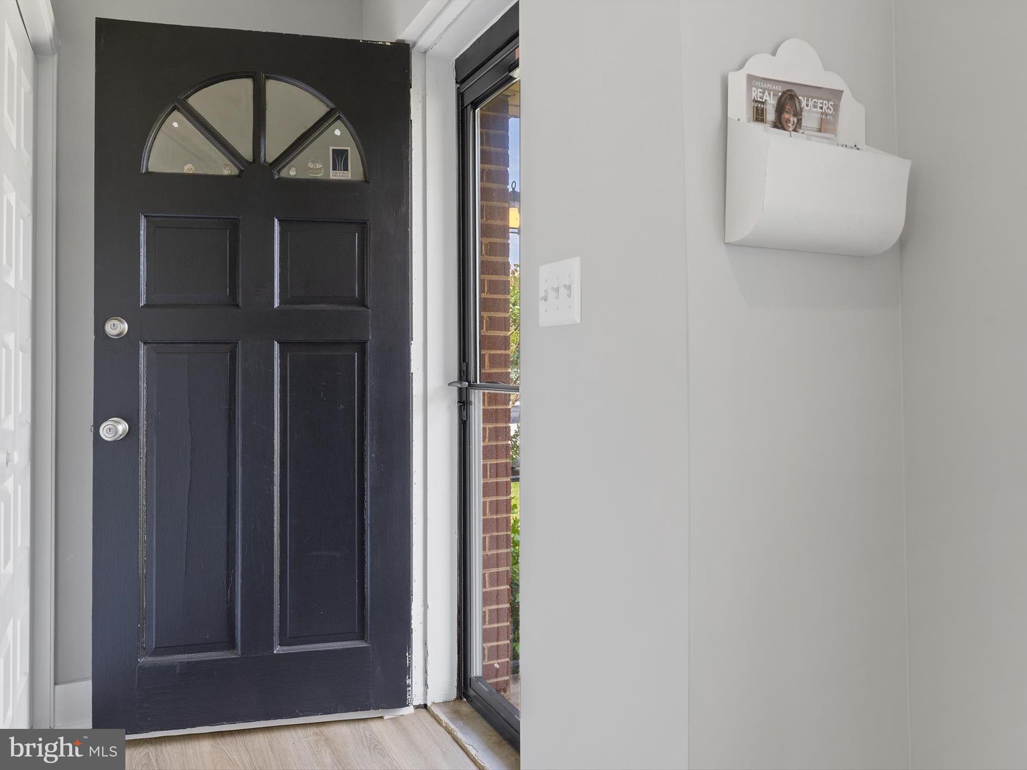 GORDONS CORNER - Residential