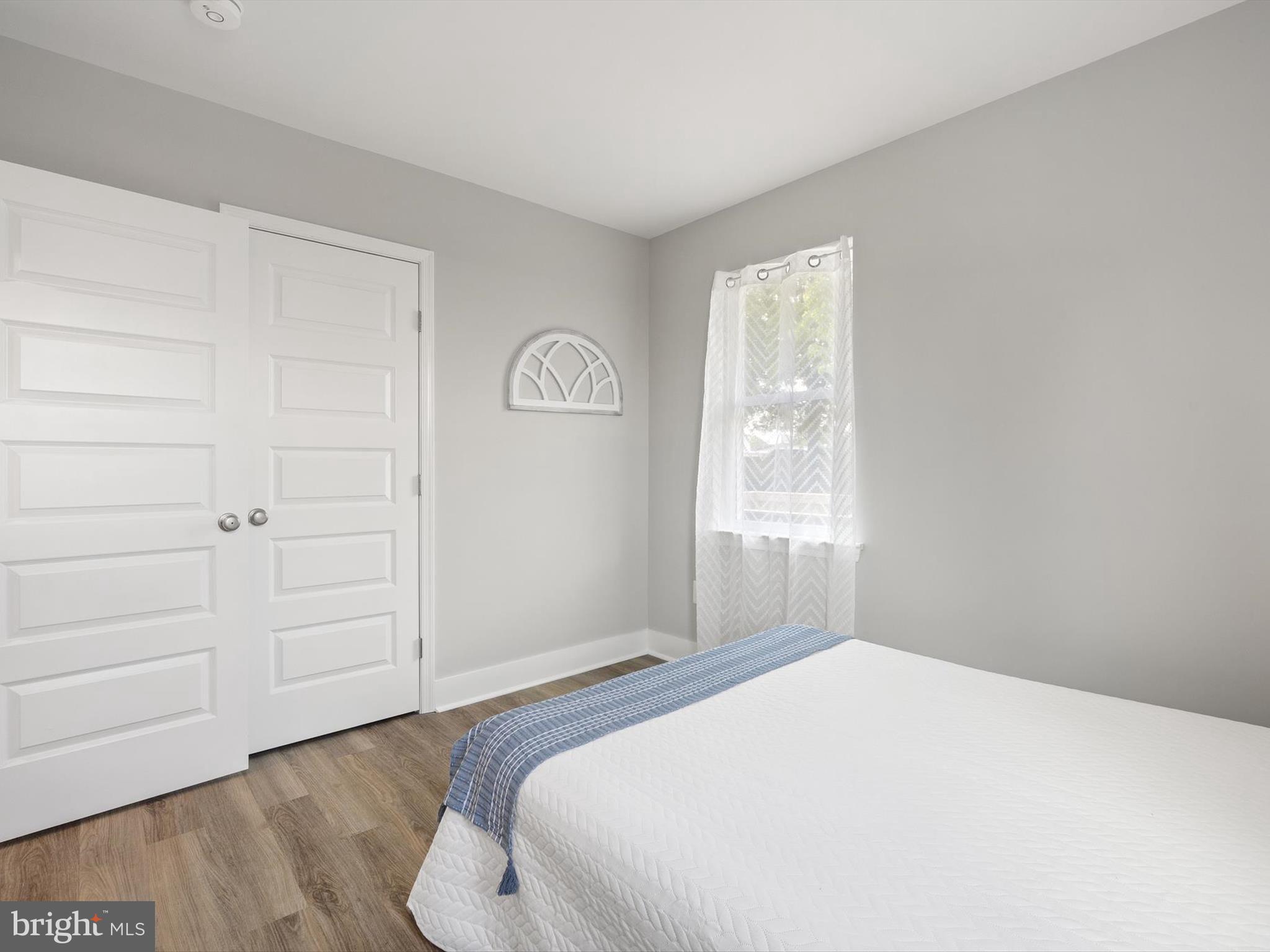 GORDONS CORNER - Residential