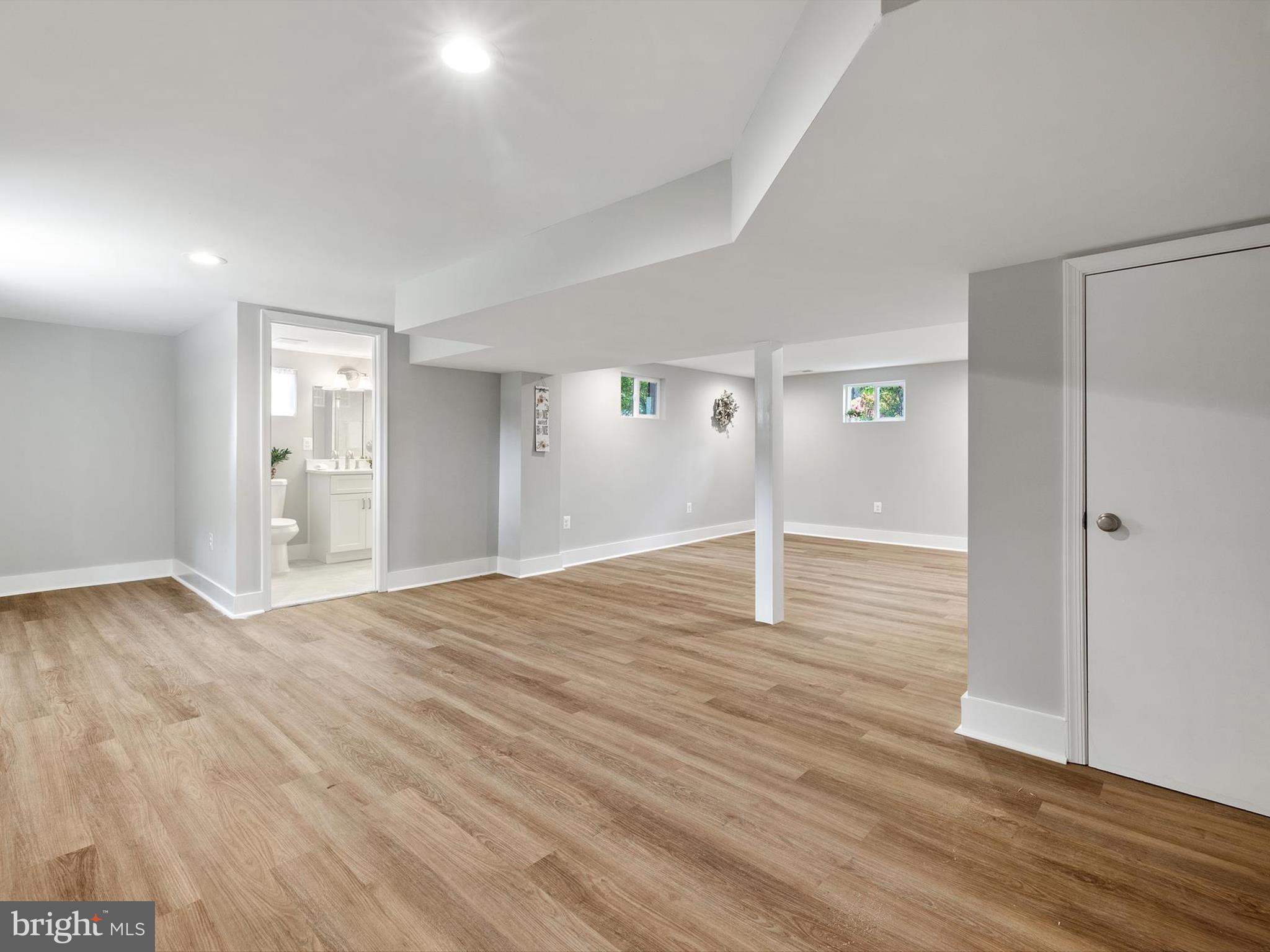 GORDONS CORNER - Residential