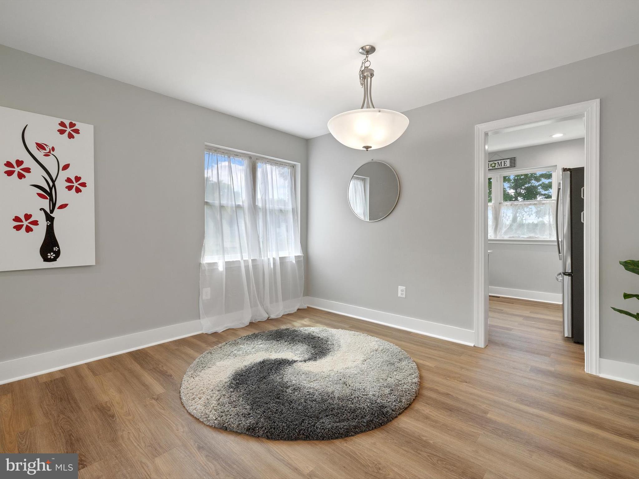 GORDONS CORNER - Residential