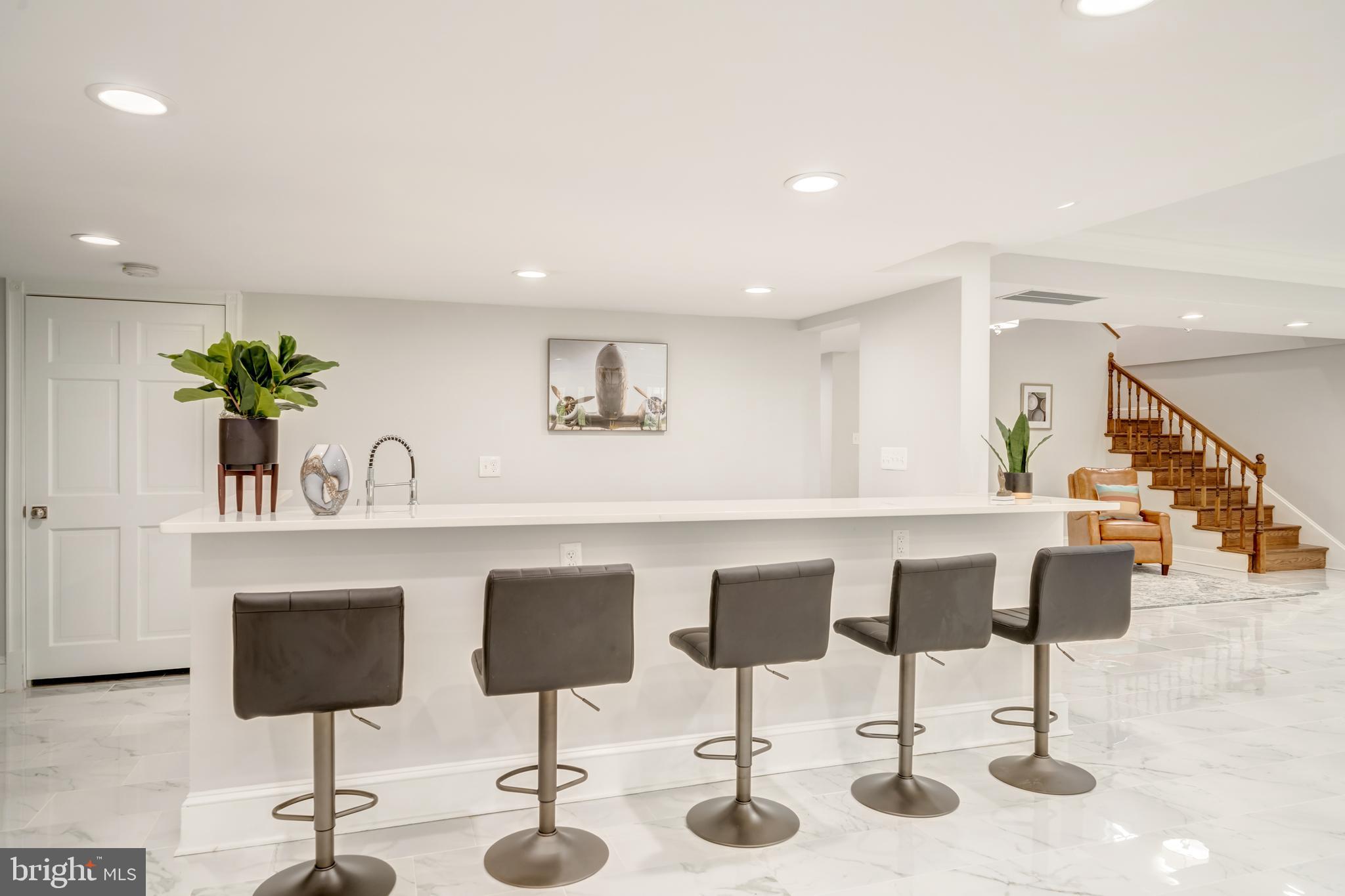 ROLLING VALLEY - Residential Lease