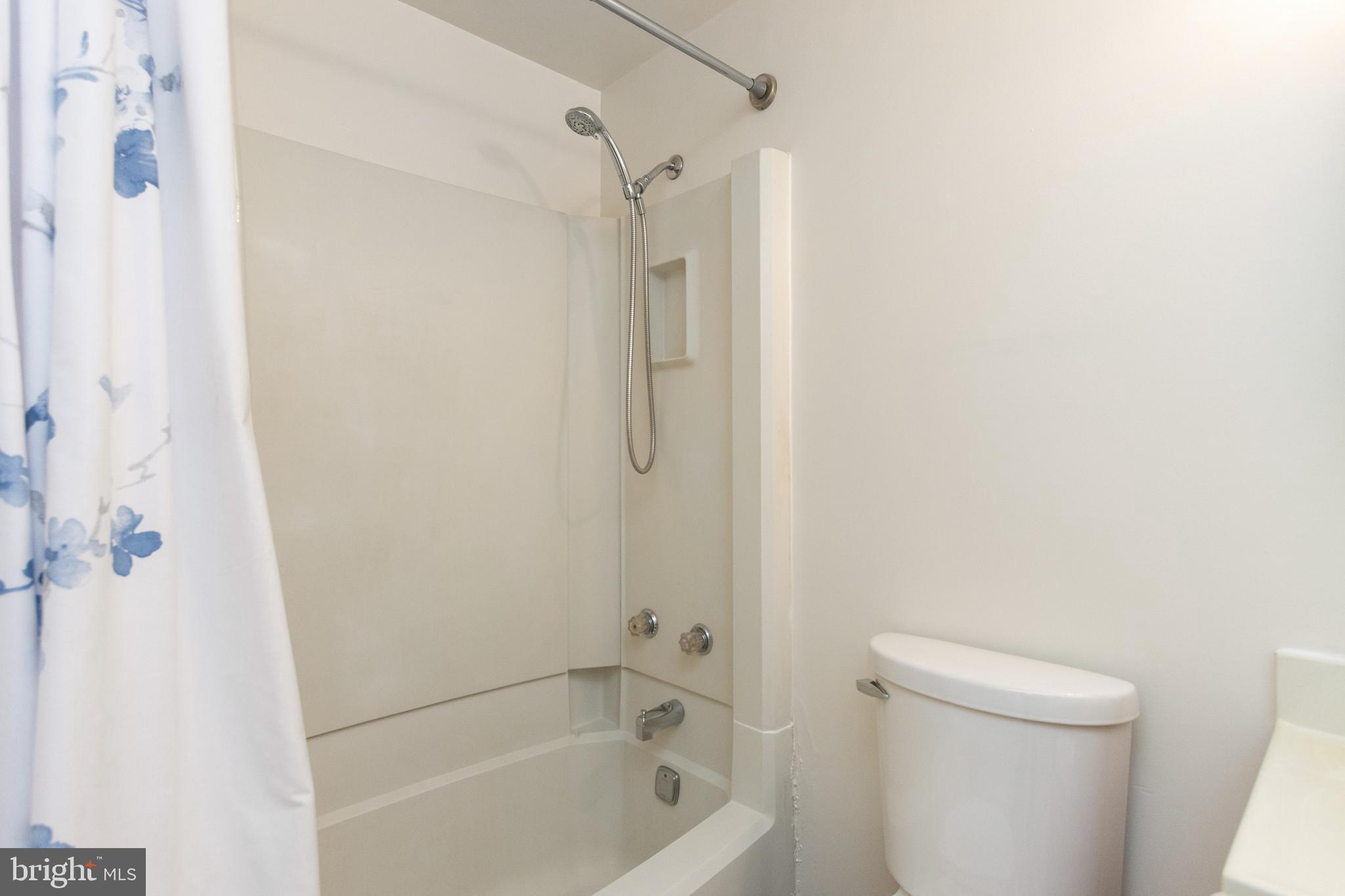 HILLTOP - Residential