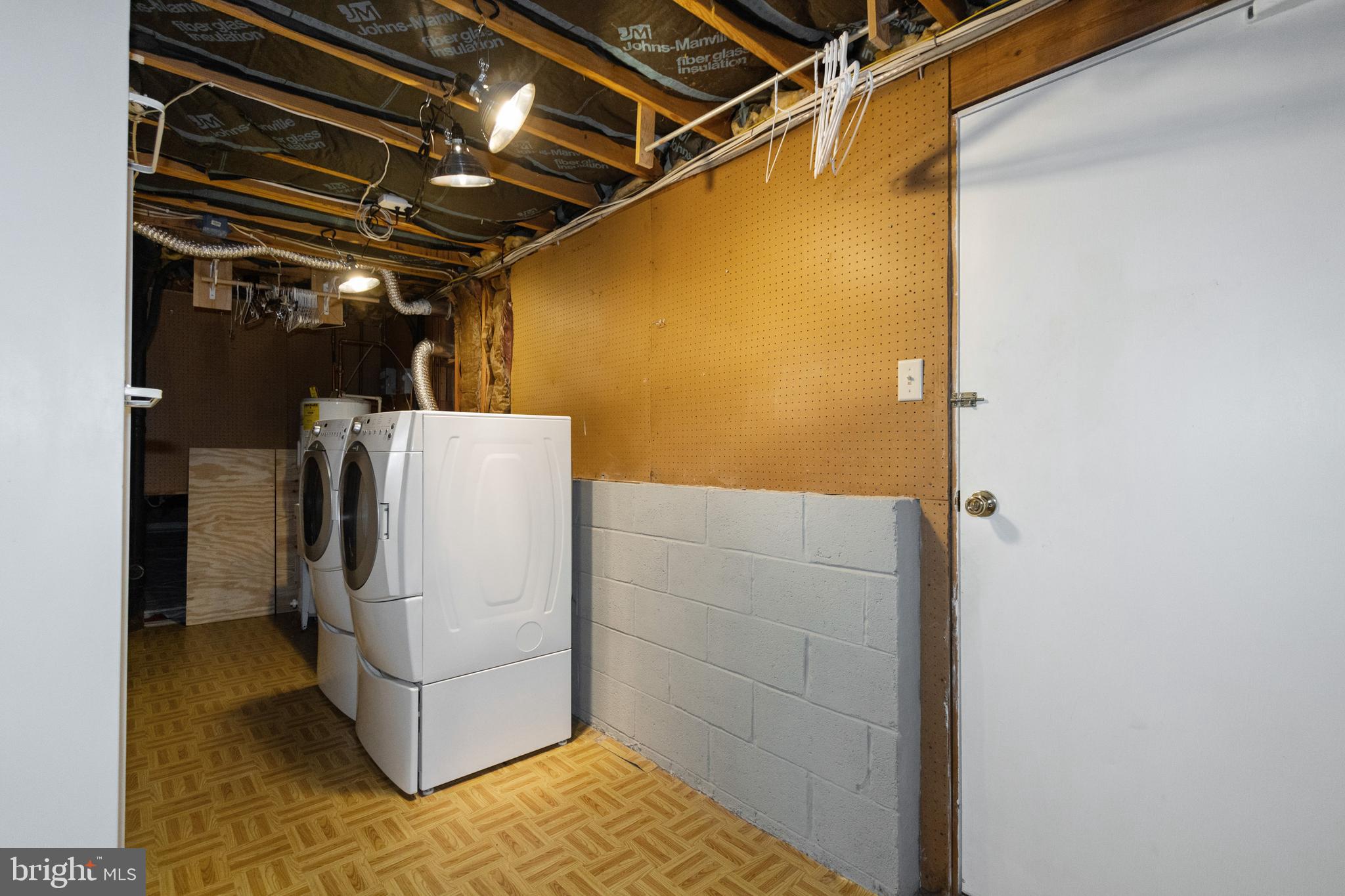 HILLTOP - Residential