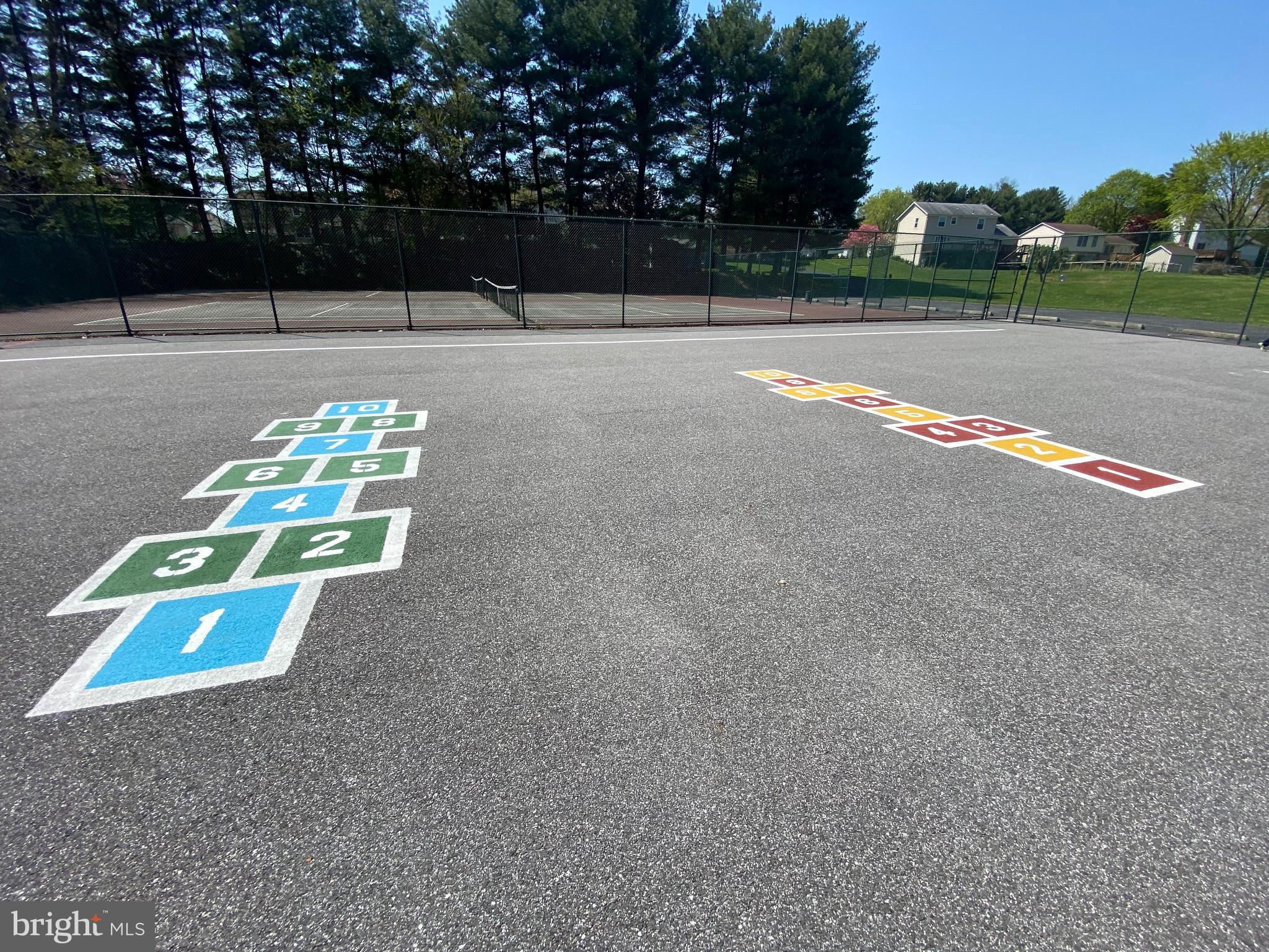 HILLTOP - Residential