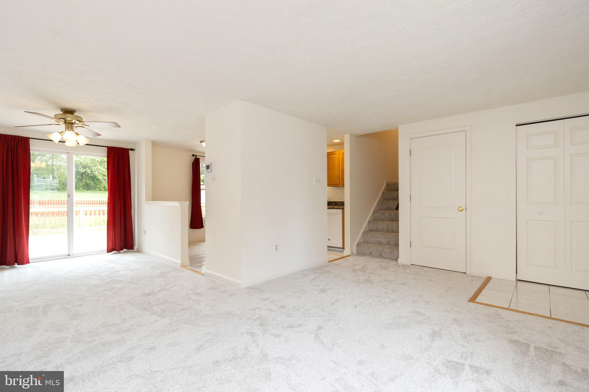 HILLTOP - Residential