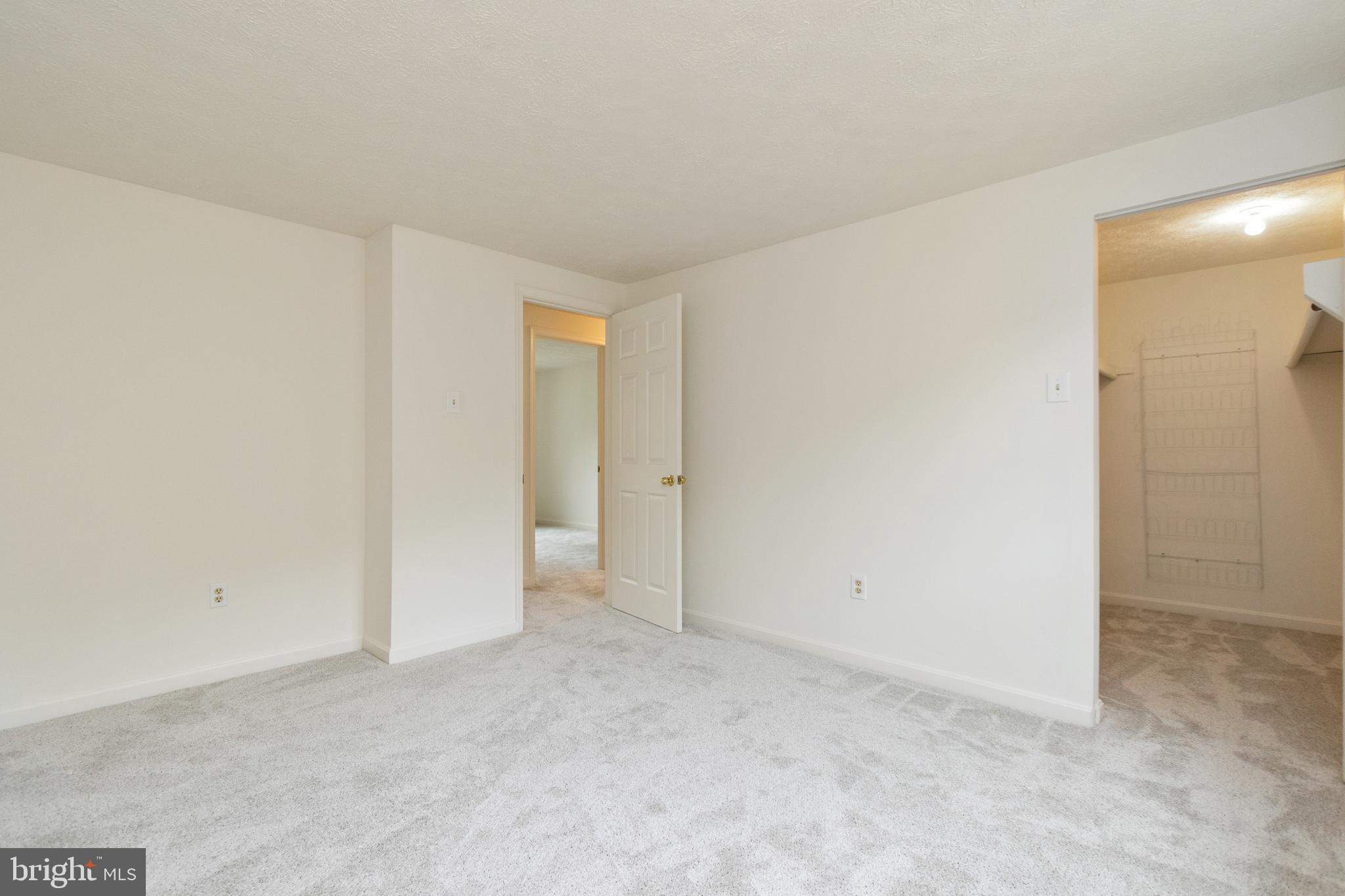 HILLTOP - Residential