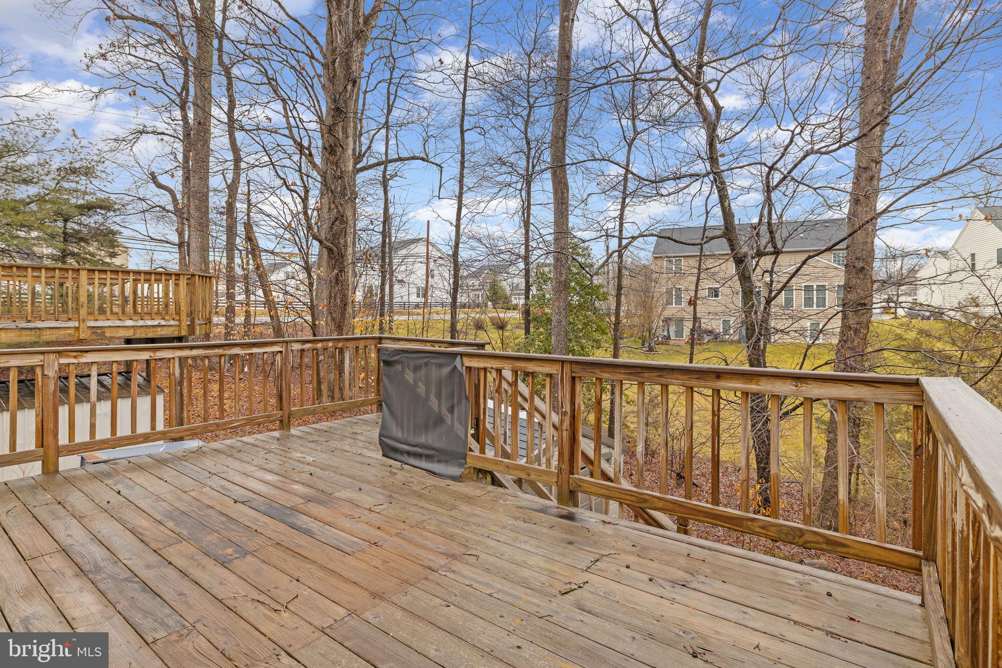 WOODMONT - Residential