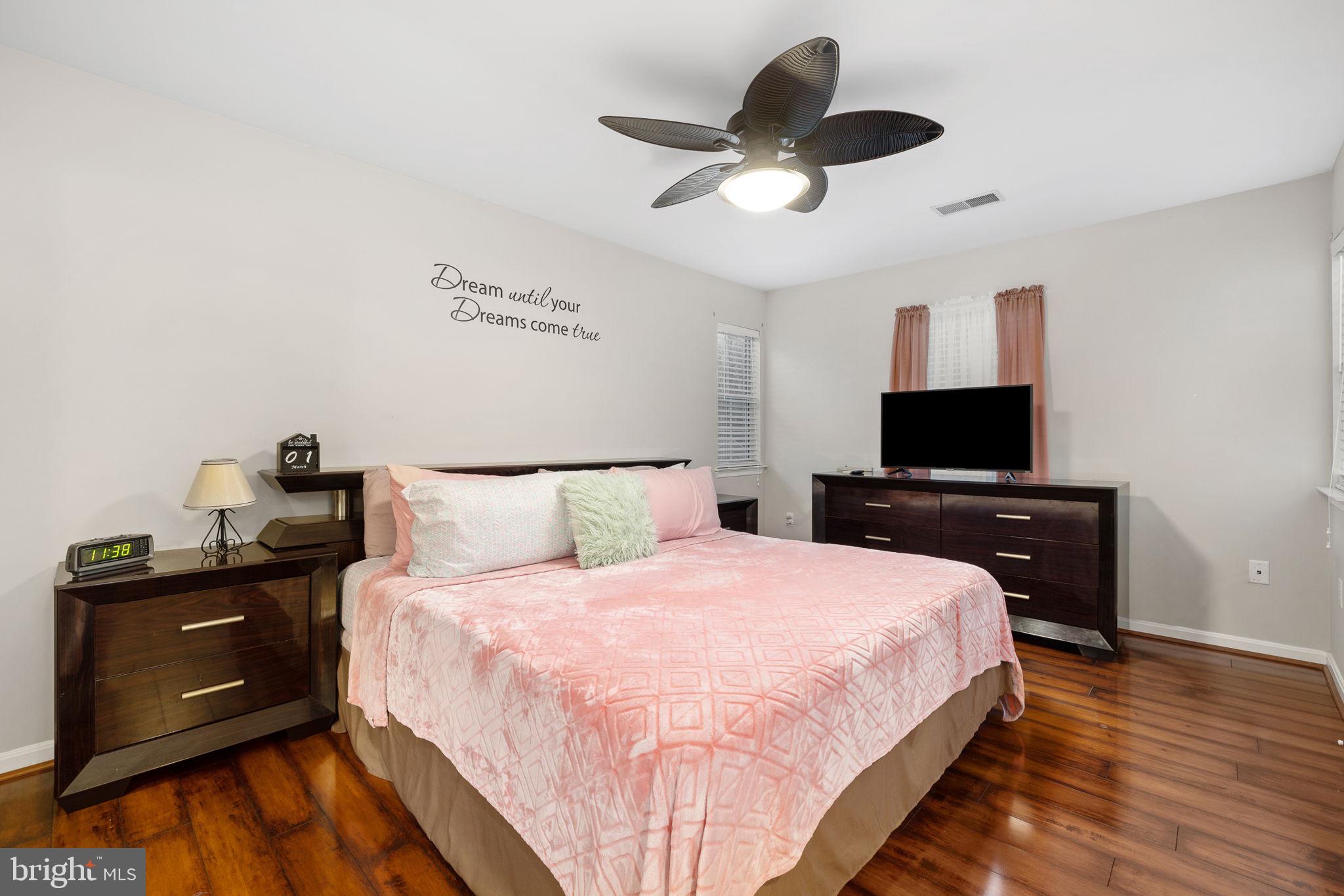 WOODMONT - Residential