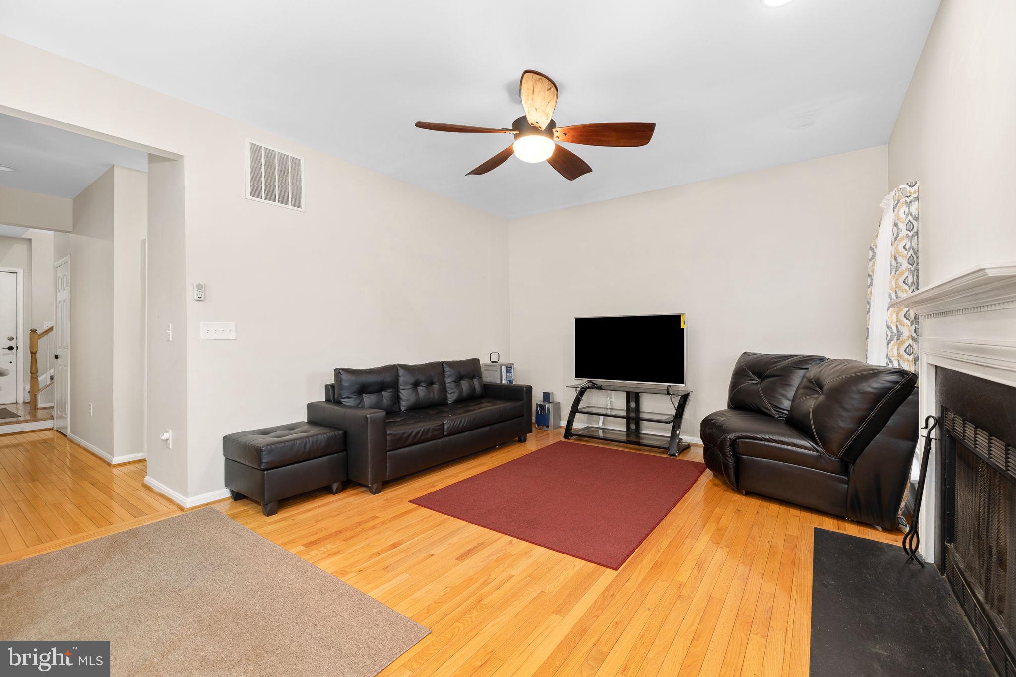 WOODMONT - Residential