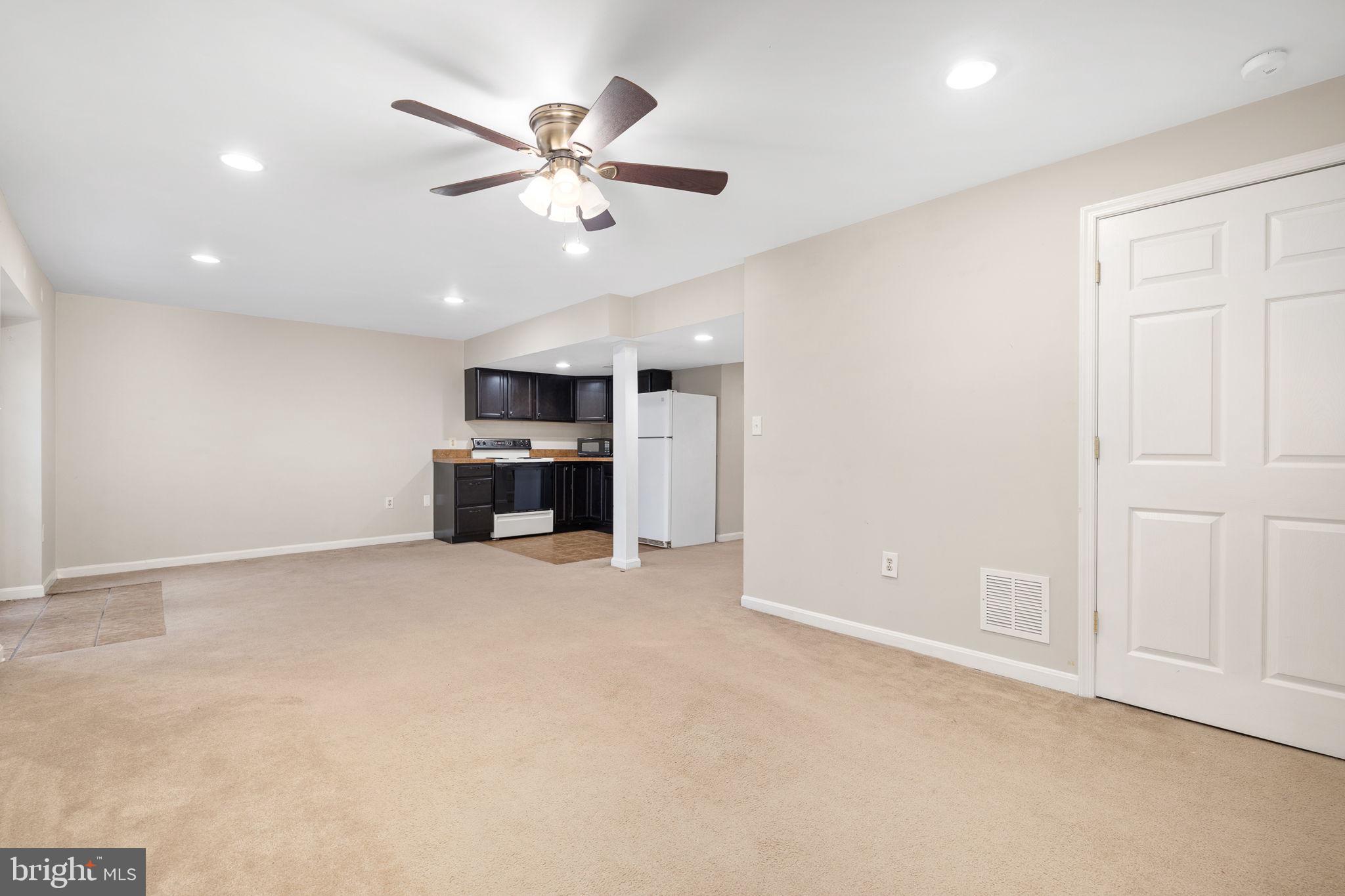 WOODMONT - Residential