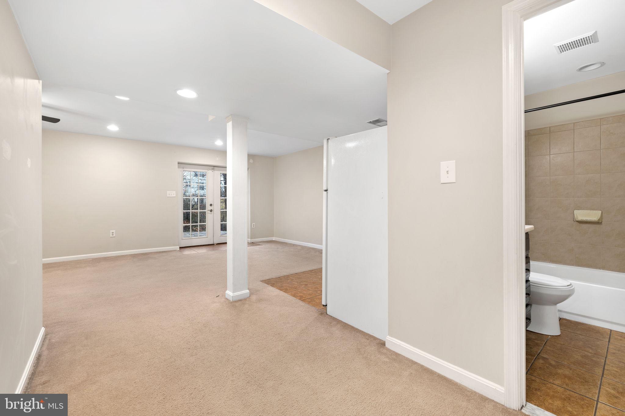 WOODMONT - Residential