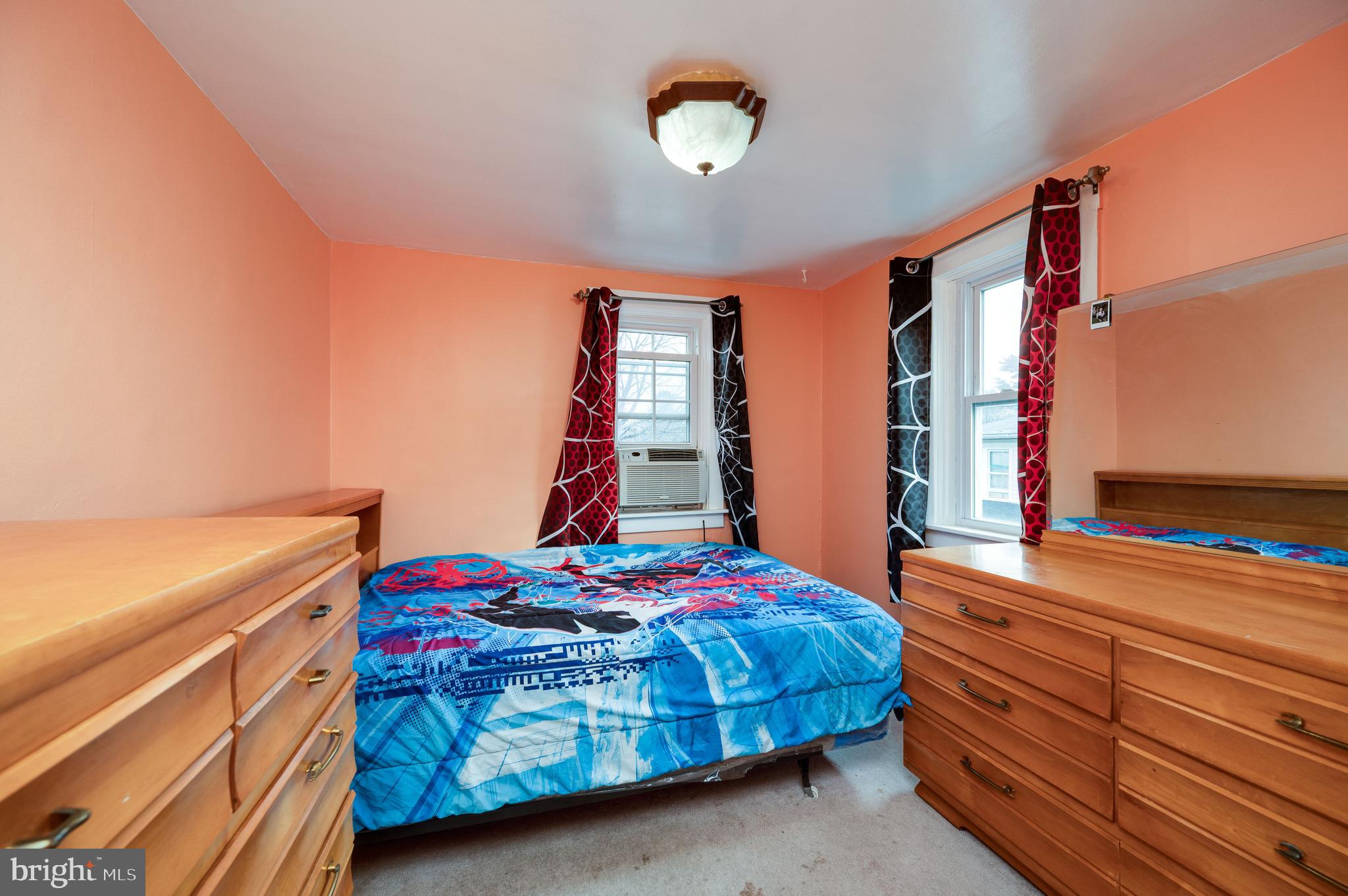 FAIRVIEW - Residential