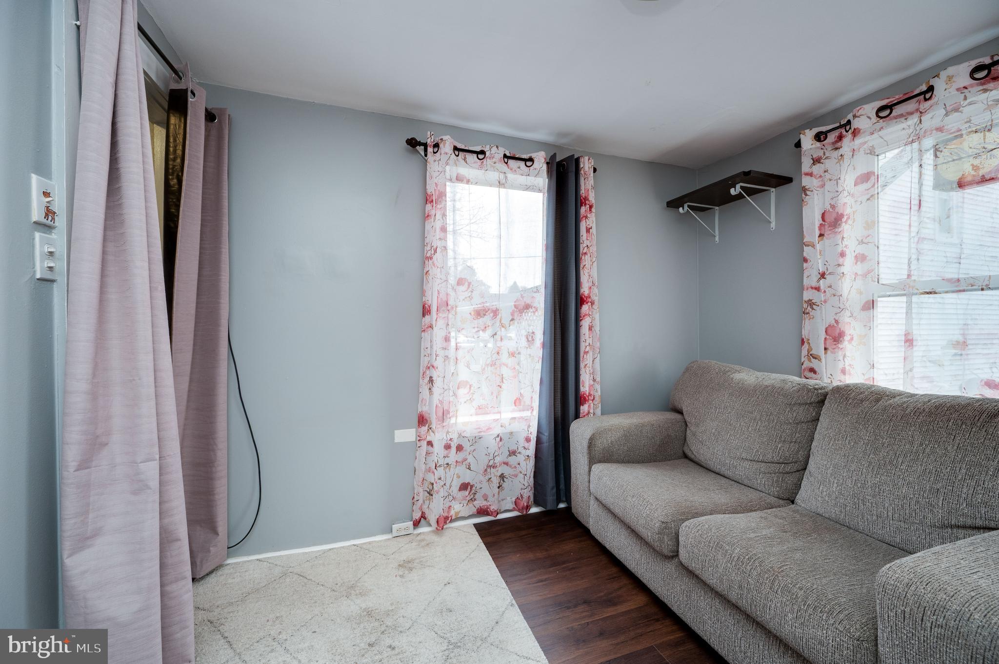 FAIRVIEW - Residential