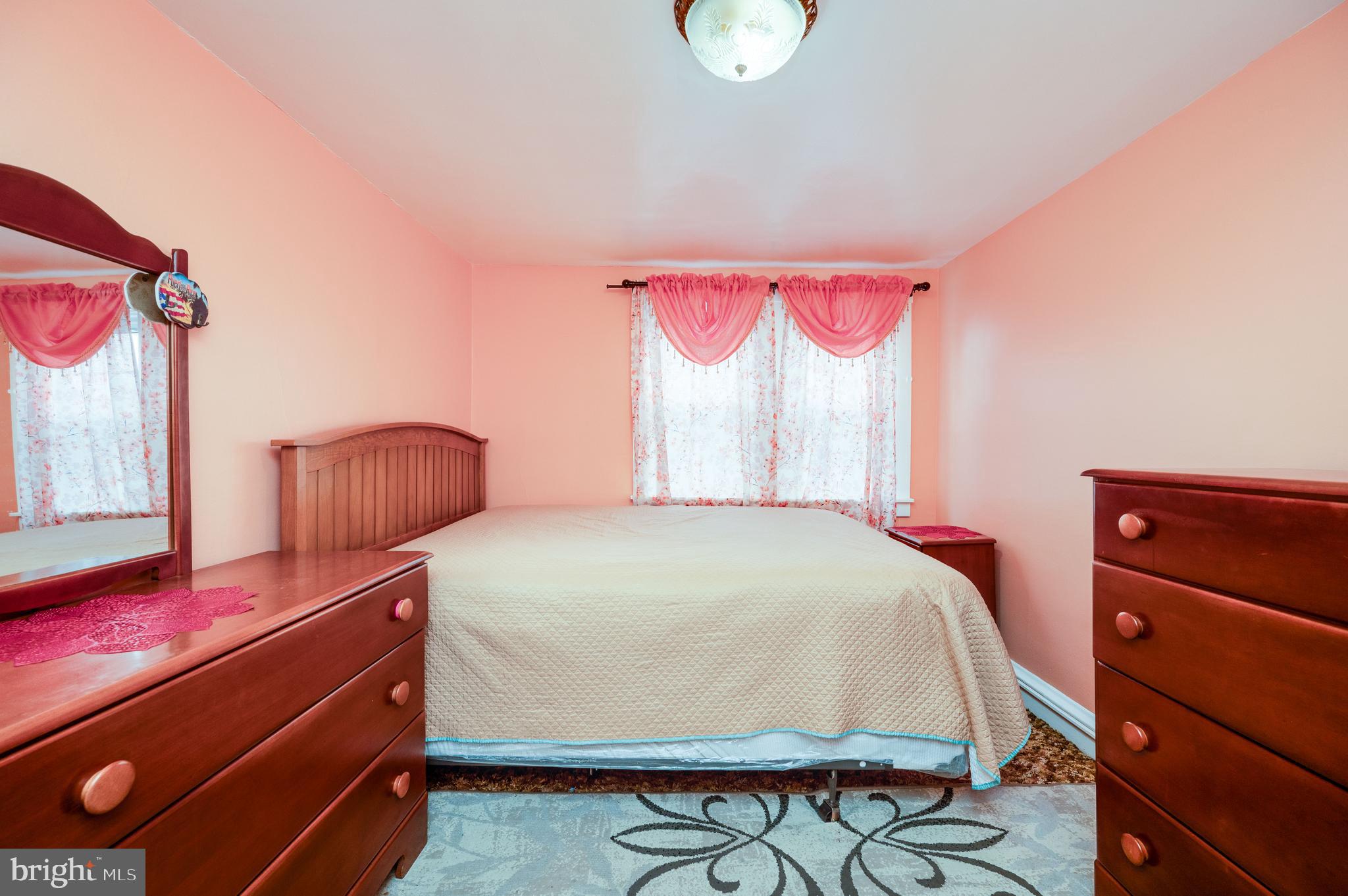 FAIRVIEW - Residential