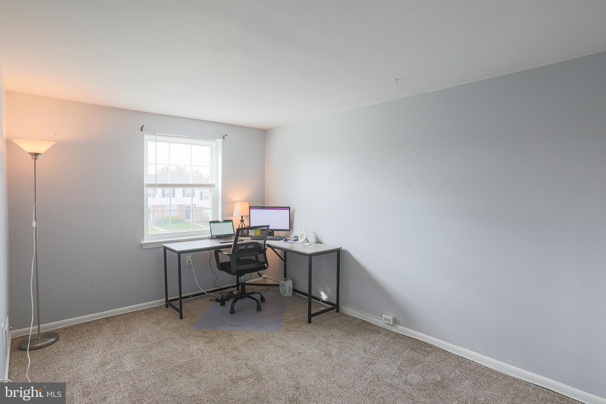 BOWLEYS QUARTERS - Residential