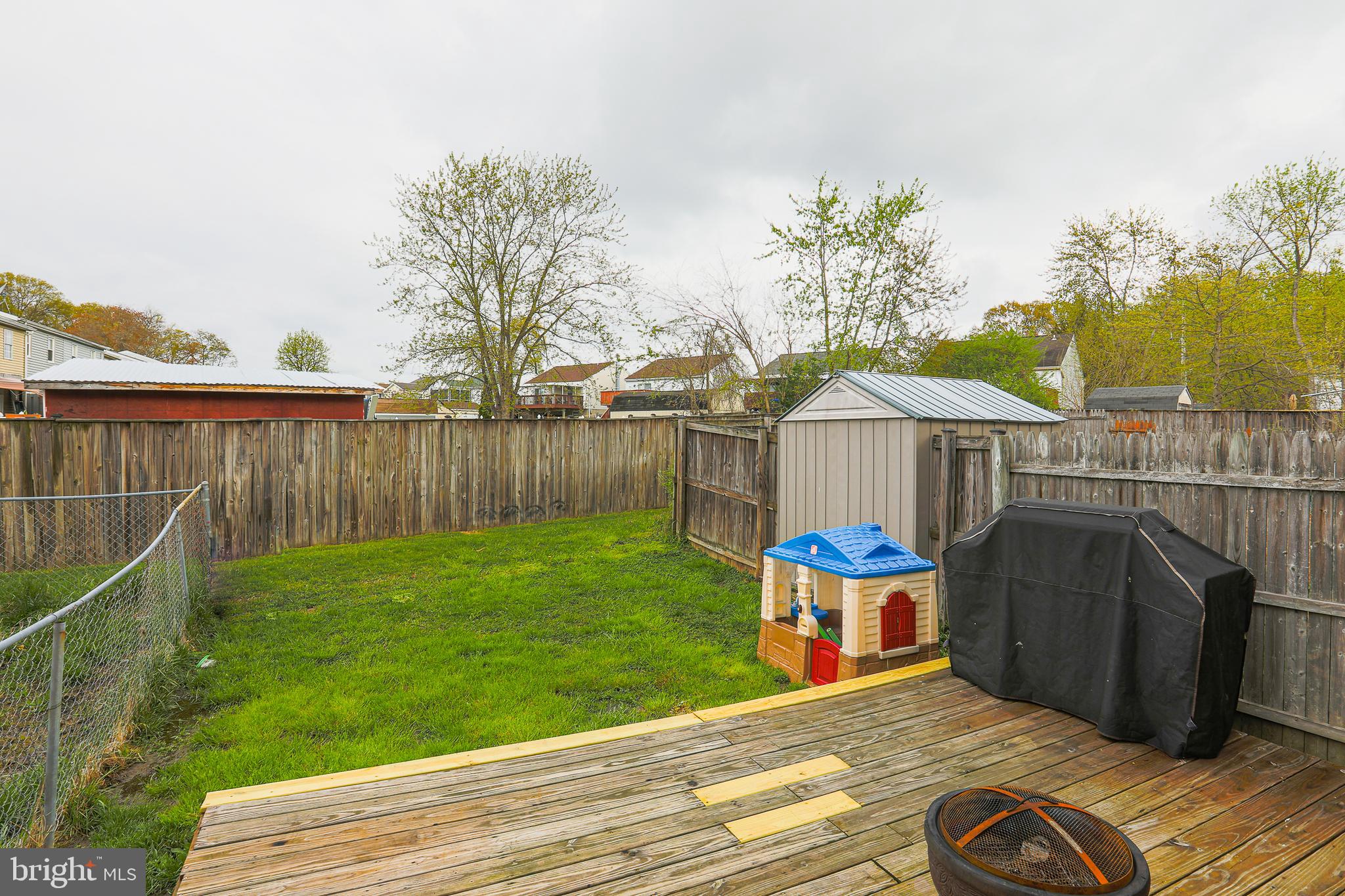 BOWLEYS QUARTERS - Residential