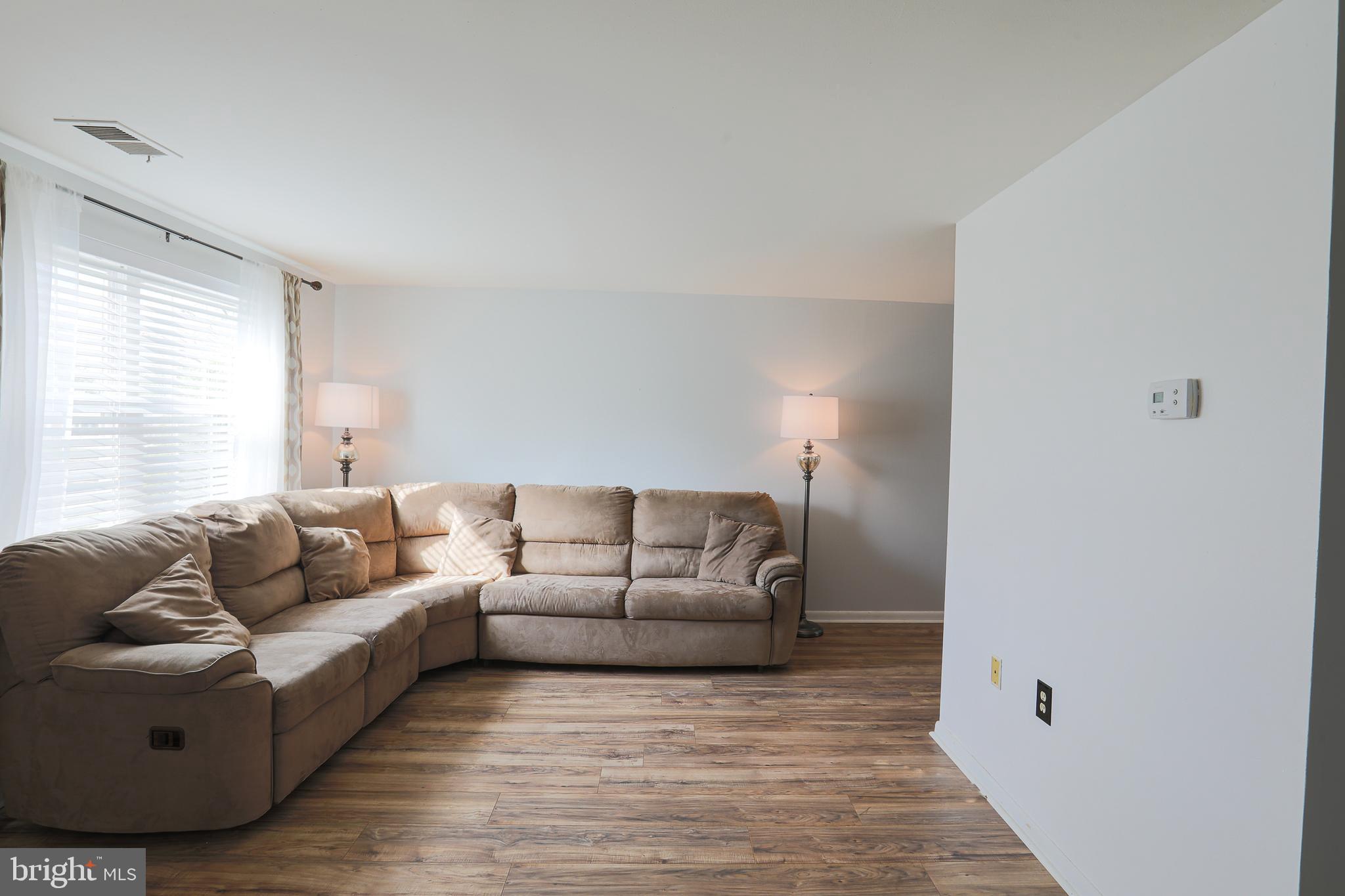 BOWLEYS QUARTERS - Residential