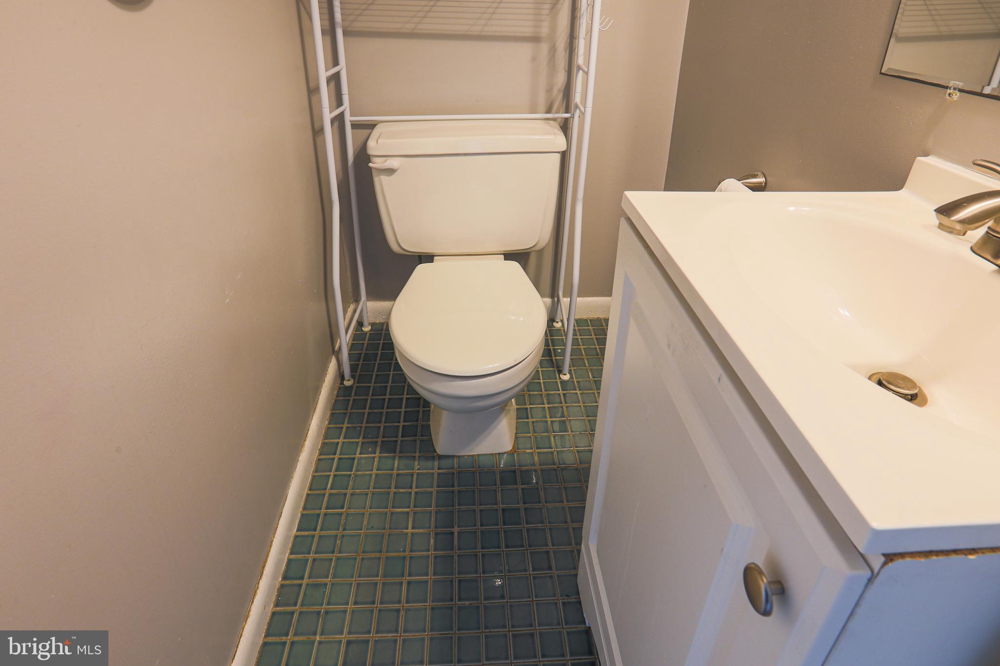 BOWLEYS QUARTERS - Residential