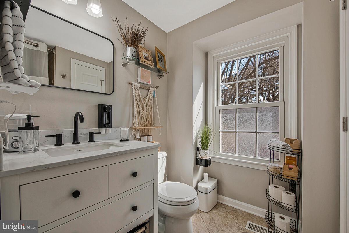 VILLAGE OF KINGS CONTRIVANCE - Residential