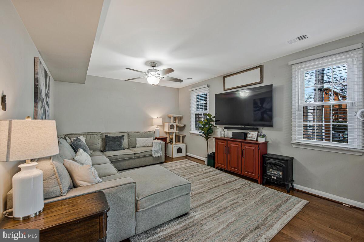 VILLAGE OF KINGS CONTRIVANCE - Residential