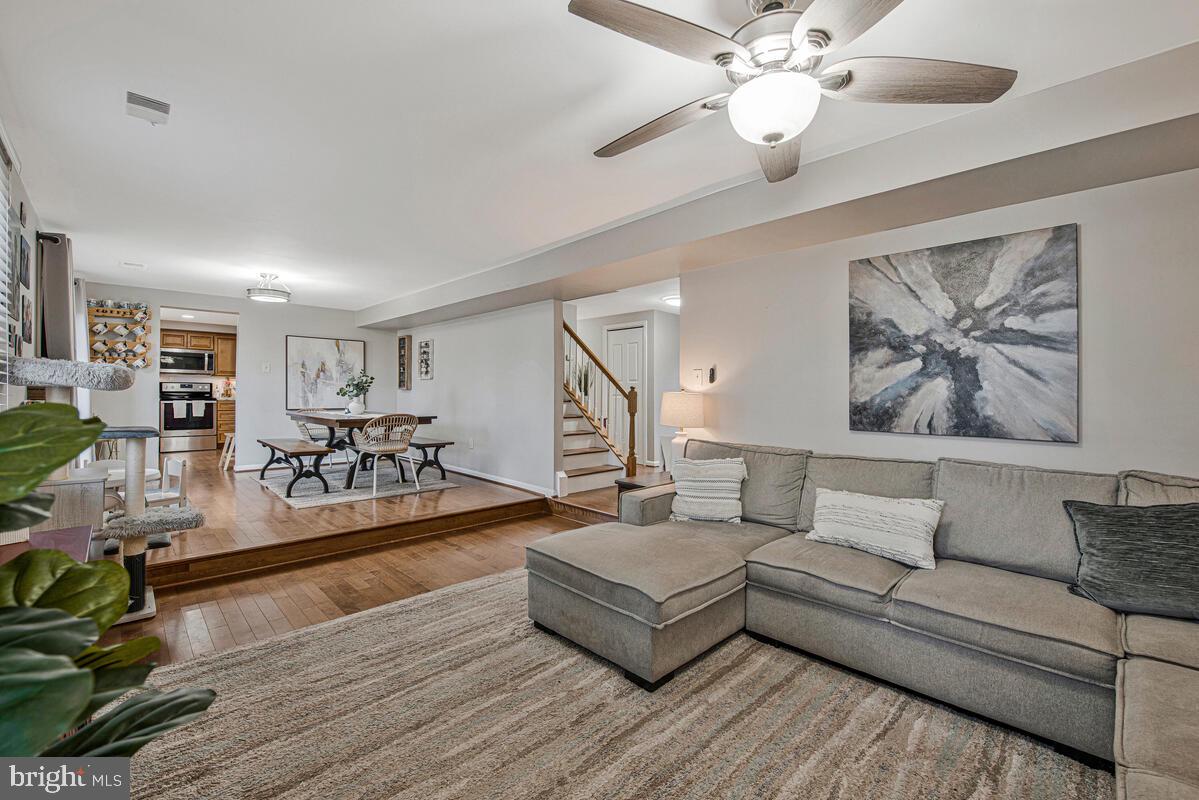 VILLAGE OF KINGS CONTRIVANCE - Residential