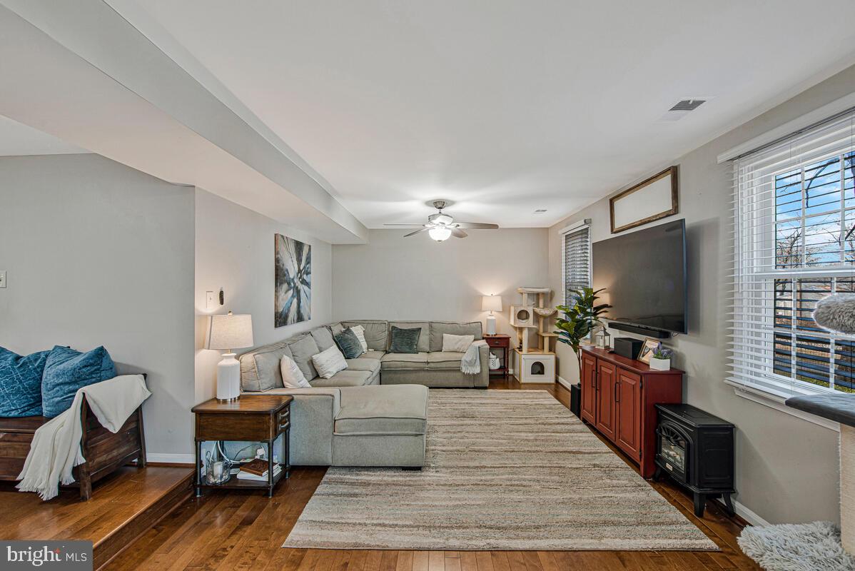 VILLAGE OF KINGS CONTRIVANCE - Residential